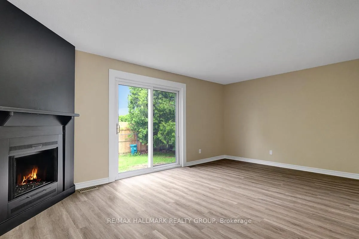 Photo 7 of 1701 Lafrance Drive, Ottawa, Queenswood Heights South — HOMEH