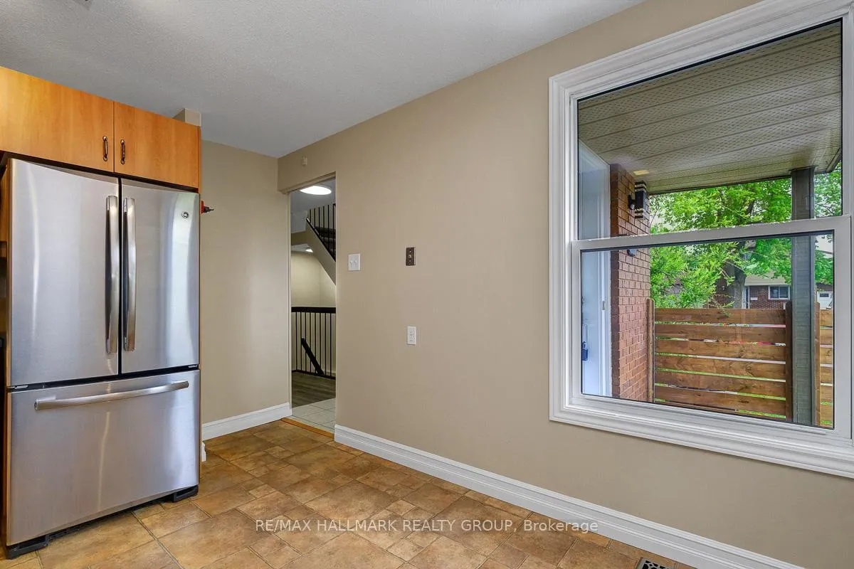 Photo 15 of 1701 Lafrance Drive, Ottawa, Queenswood Heights South — HOMEH