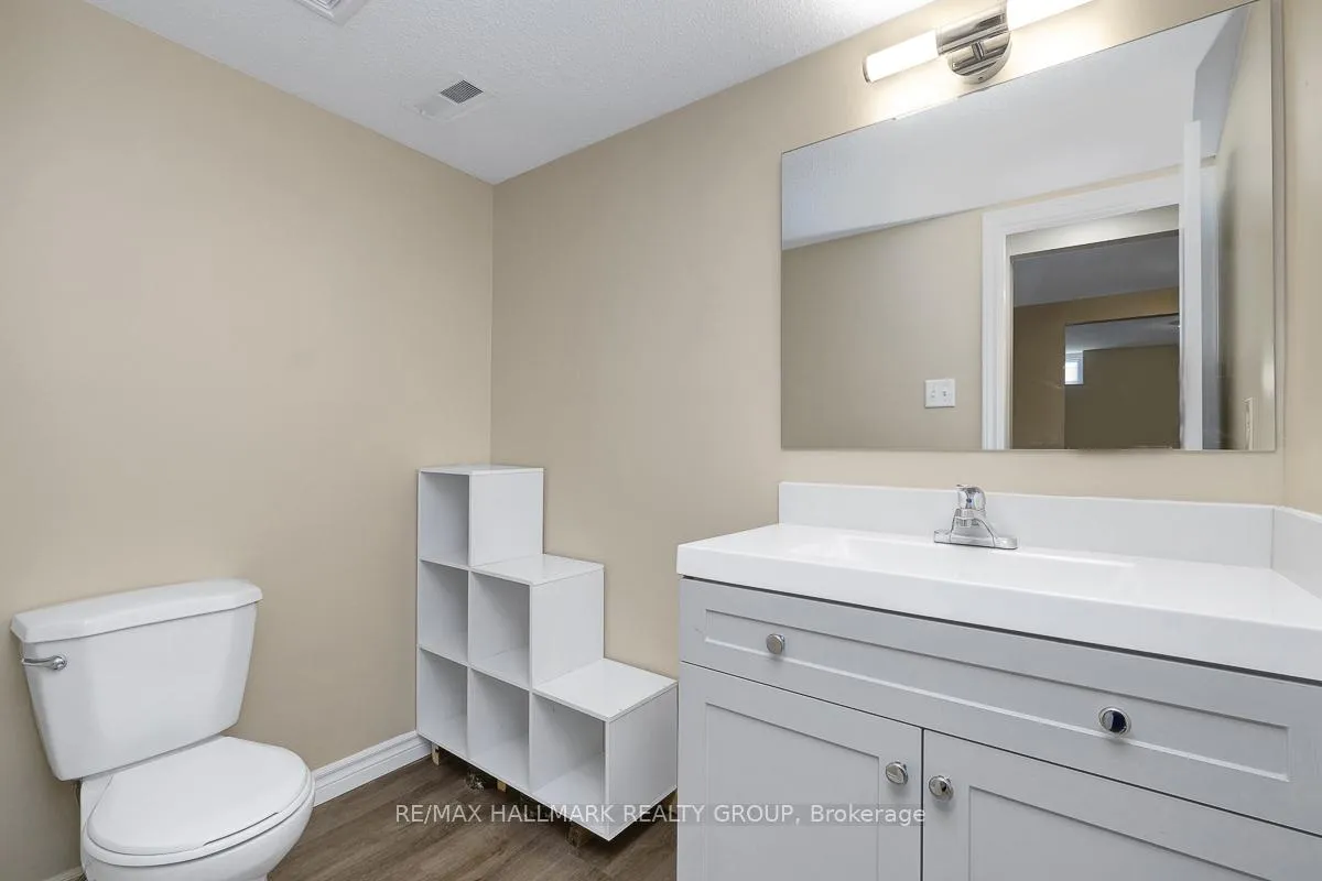 Photo 29 of 1701 Lafrance Drive, Ottawa, Queenswood Heights South — HOMEH