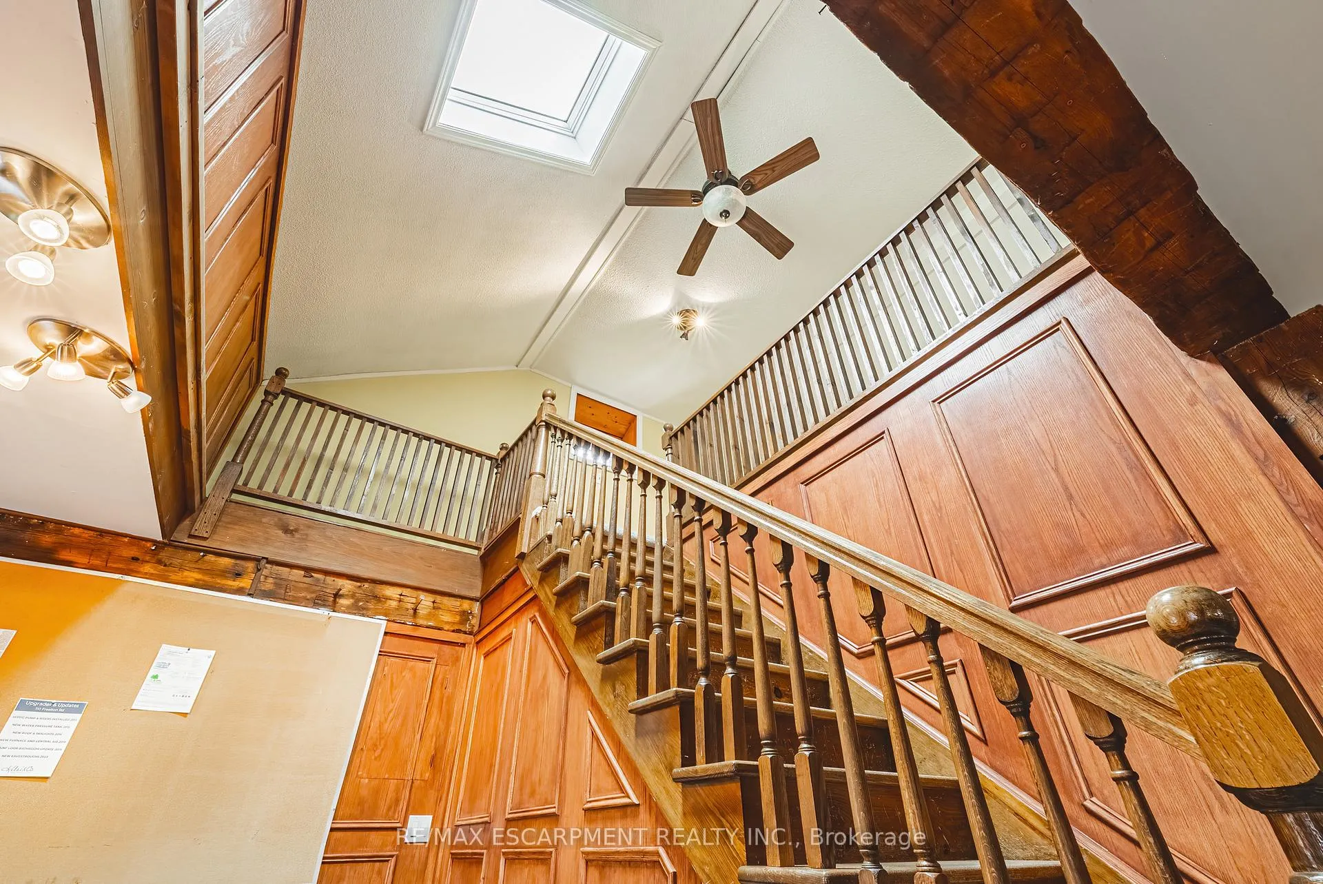 Photo 19 of 110 Freelton Road, Hamilton, Freelton — HOMEH