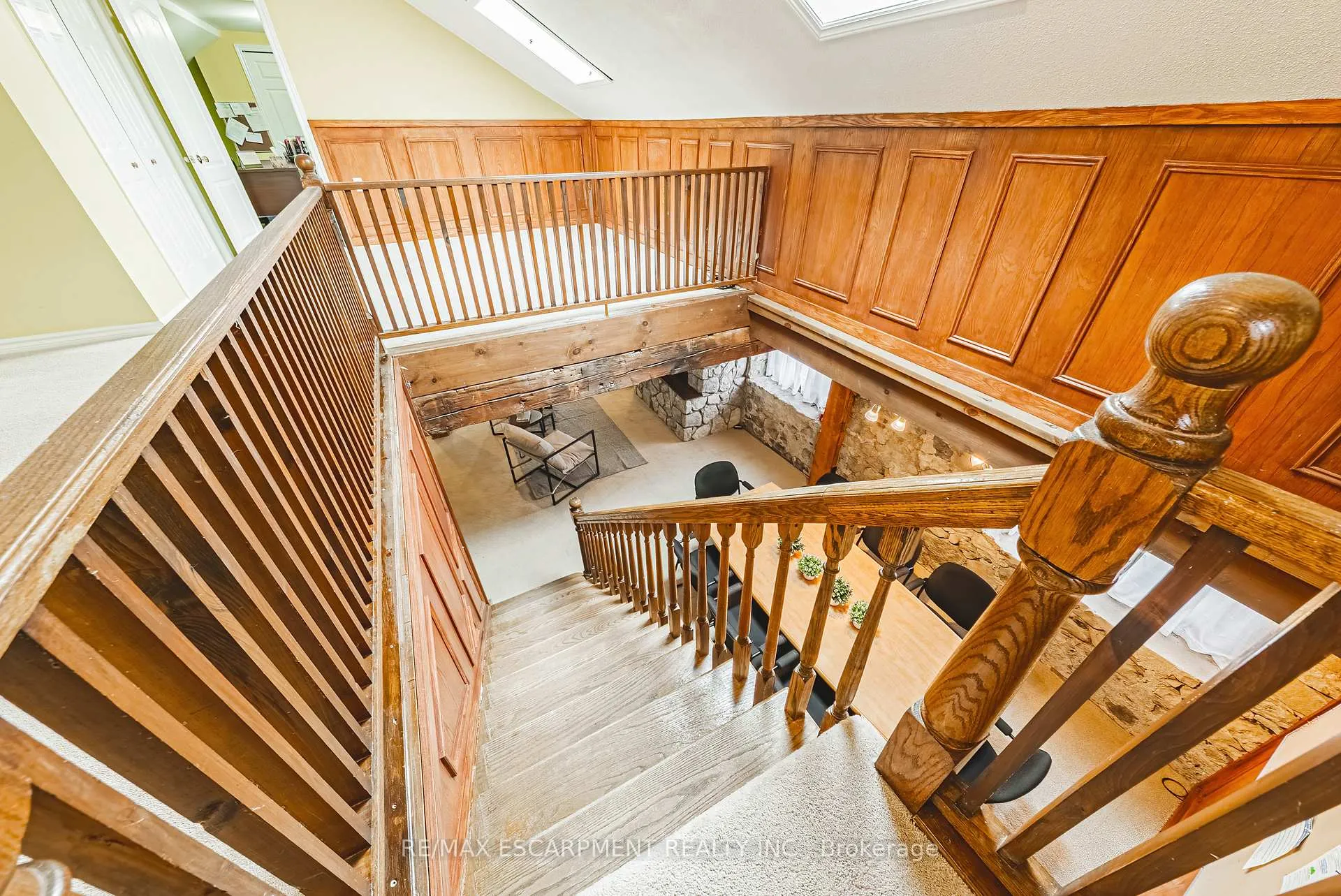 Photo 23 of 110 Freelton Road, Hamilton, Freelton — HOMEH