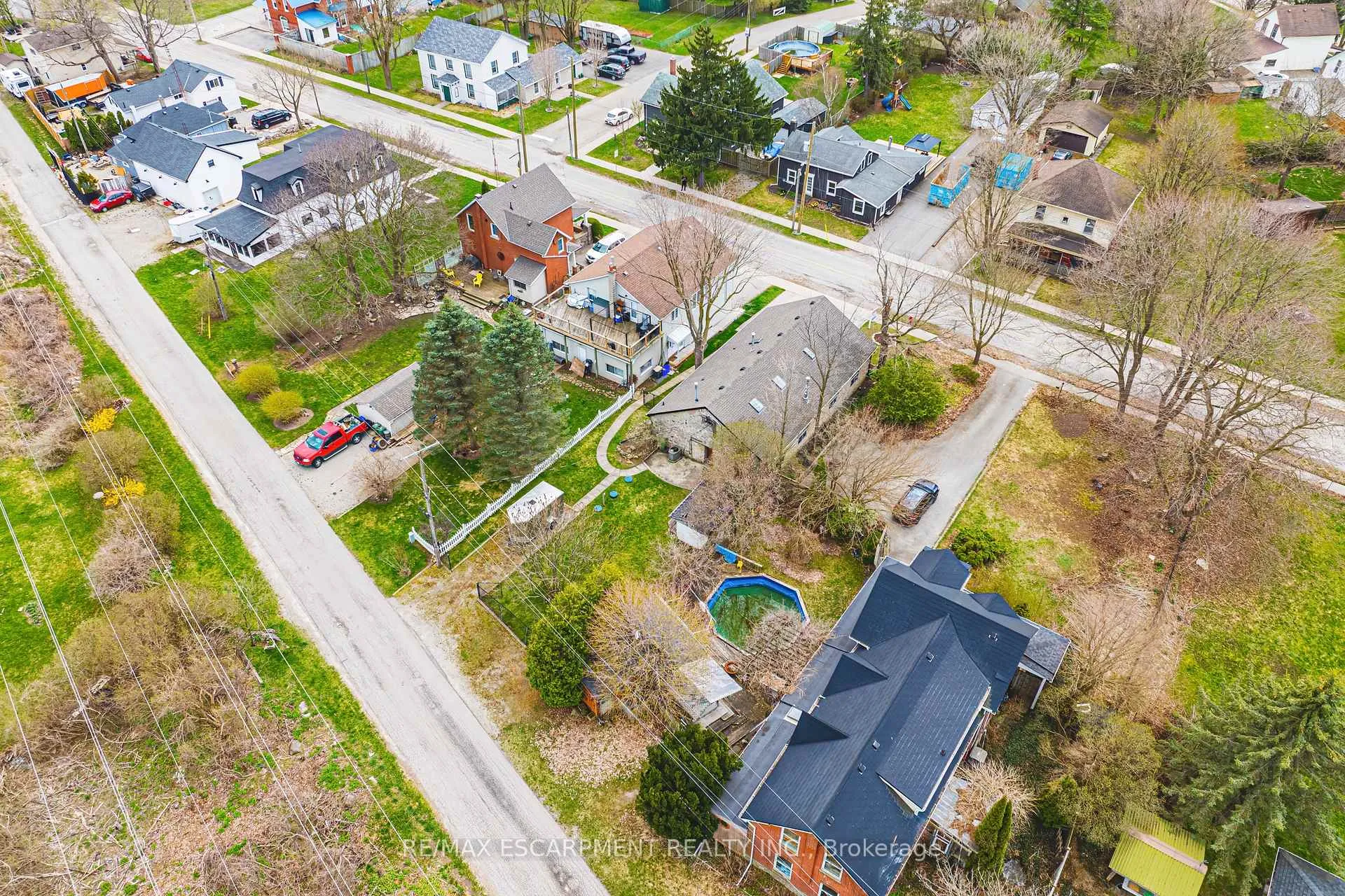 Photo 39 of 110 Freelton Road, Hamilton, Freelton — HOMEH