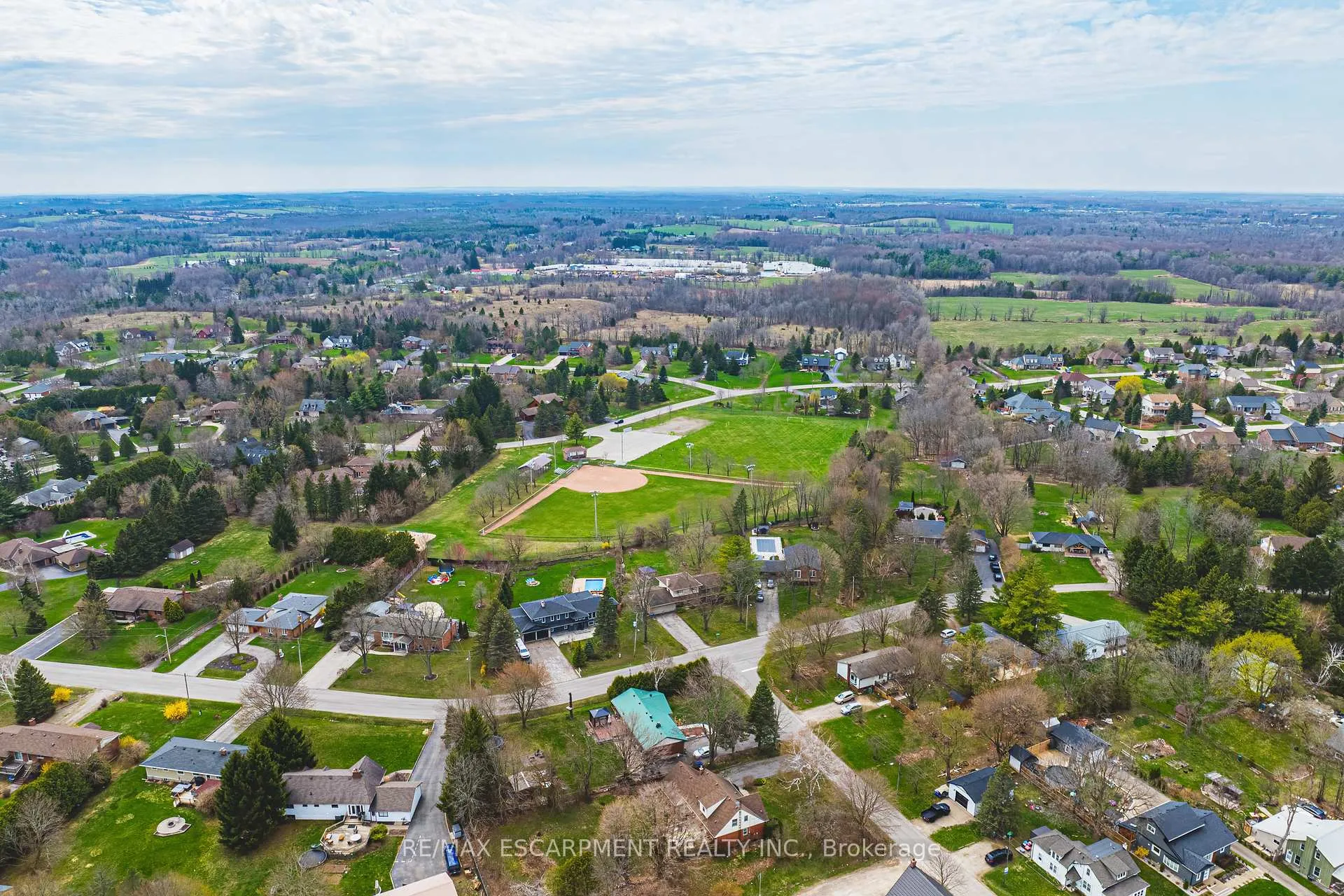 Photo 41 of 110 Freelton Road, Hamilton, Freelton — HOMEH