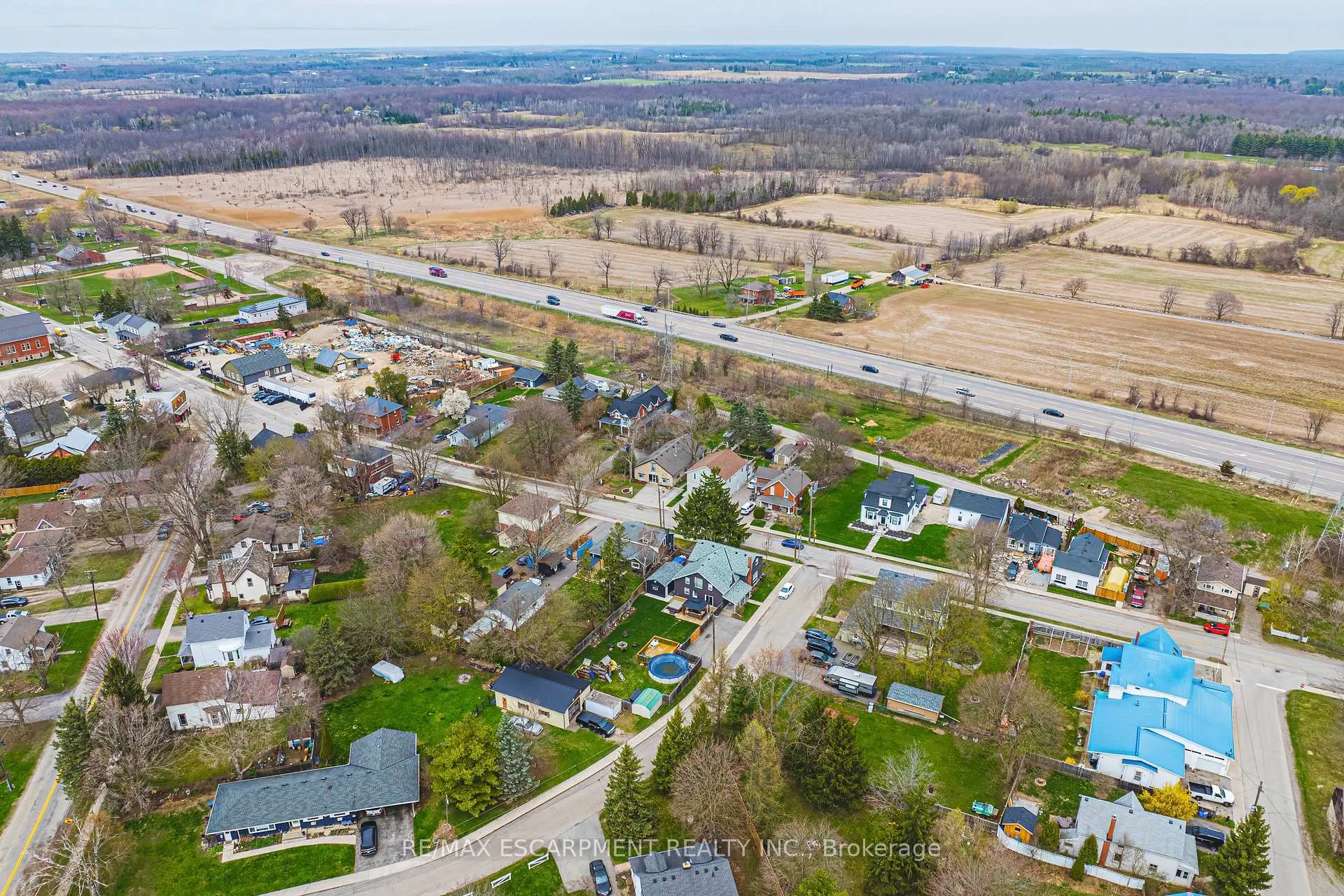 Photo 44 of 110 Freelton Road, Hamilton, Freelton — HOMEH