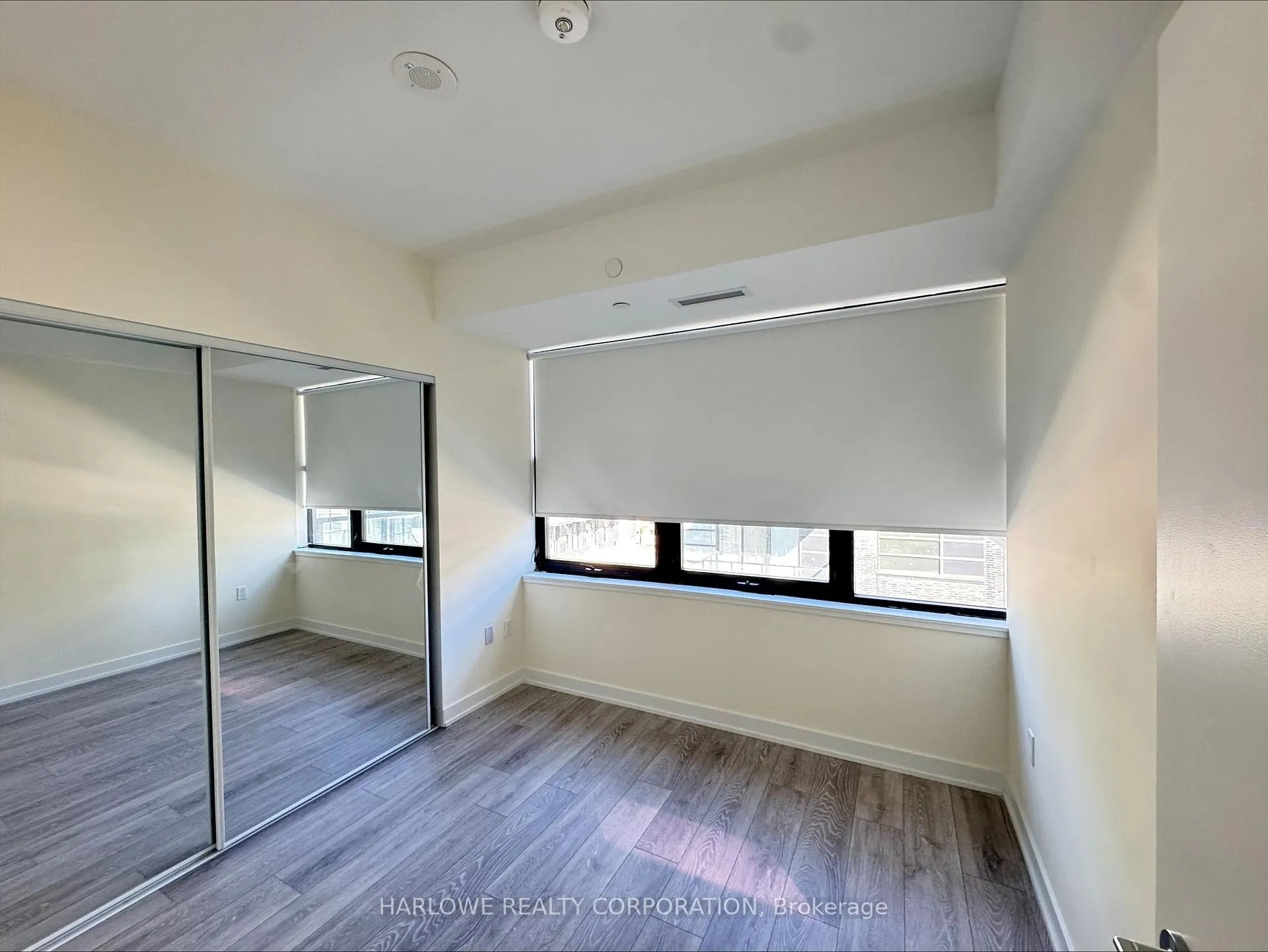 Photo 5 of Unit 437 D, 1614 Charles Street, Whitby, Port Whitby — HOMEH