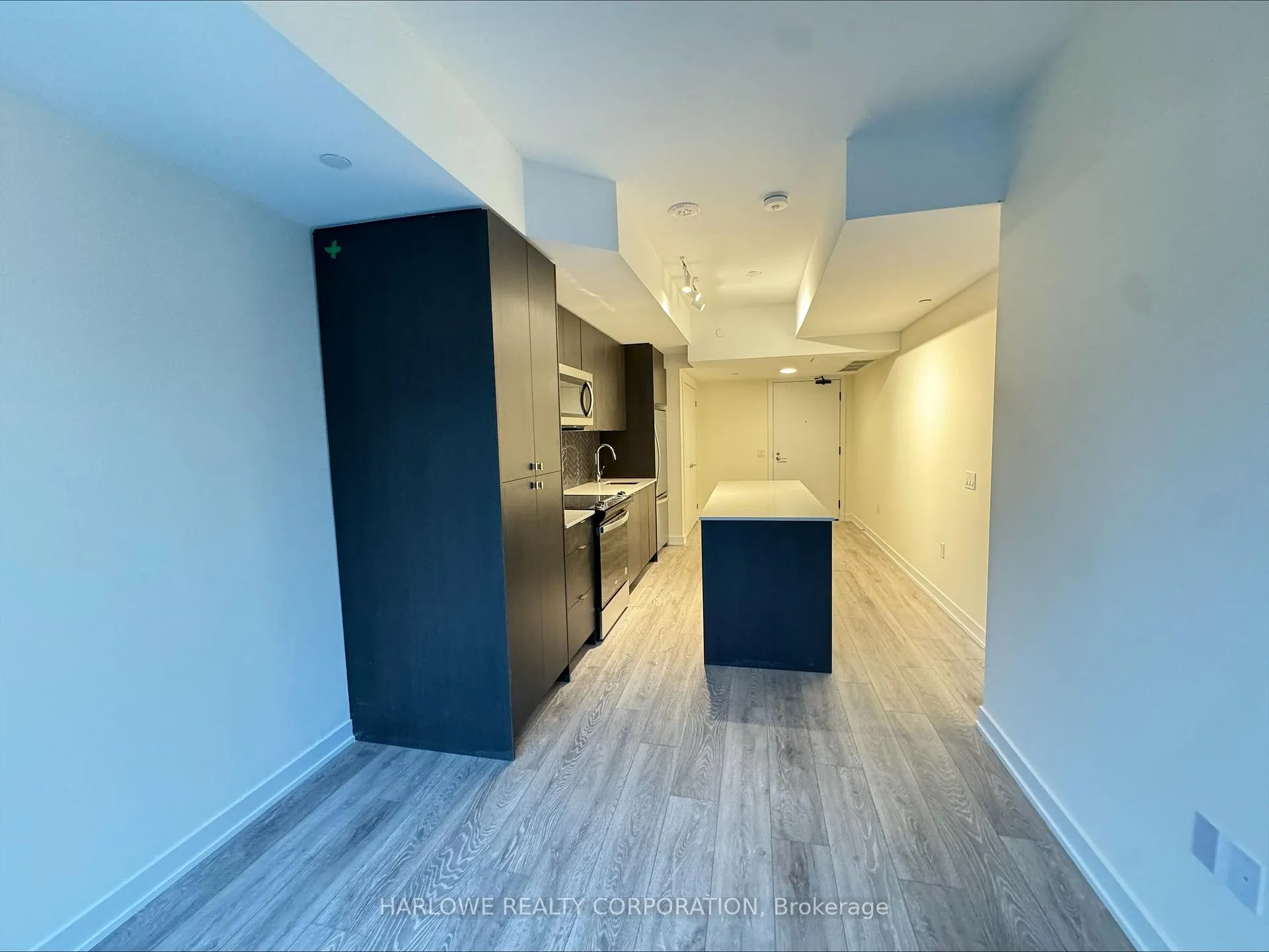 Photo 8 of Unit 437 D, 1614 Charles Street, Whitby, Port Whitby — HOMEH
