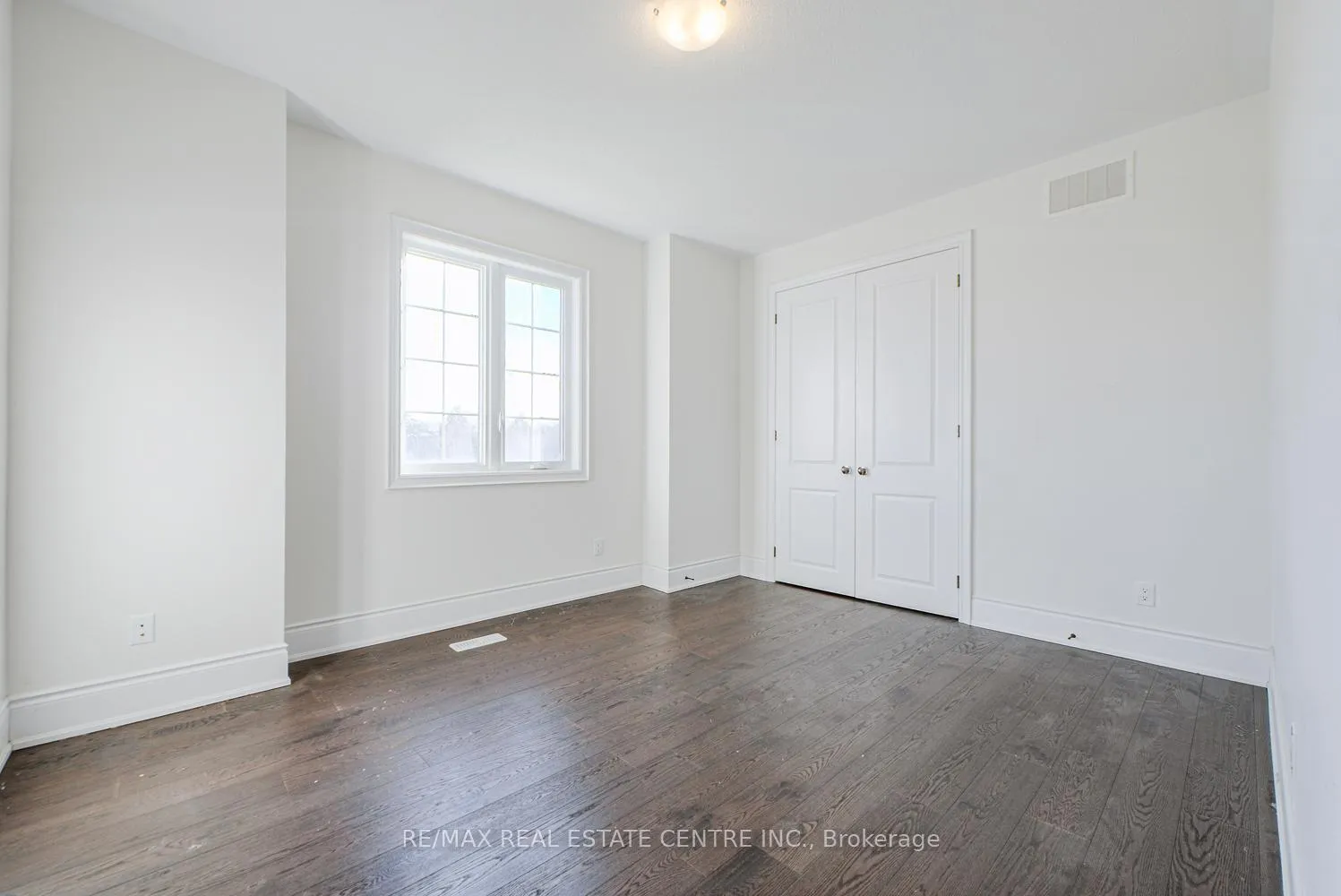 Photo 31 of 2492 Orchestrate (upper) Drive, Oshawa, Windfields — HOMEH