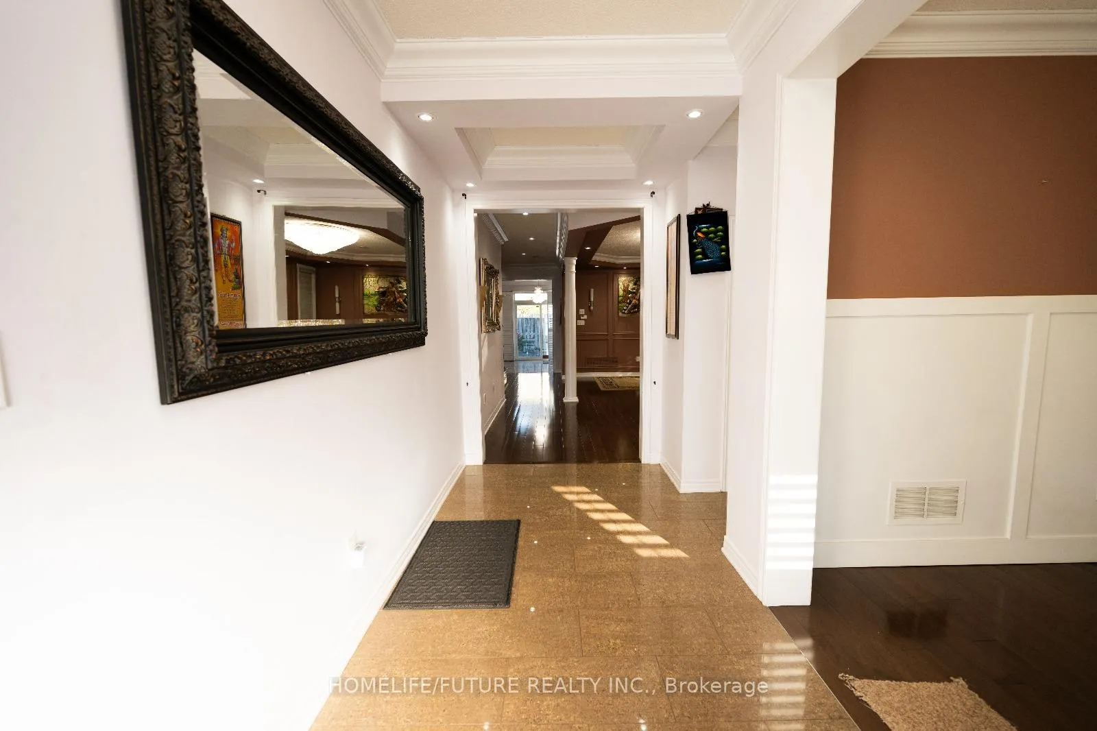 Photo 4 of 32 Collingham Place, Markham, Box Grove — HOMEH
