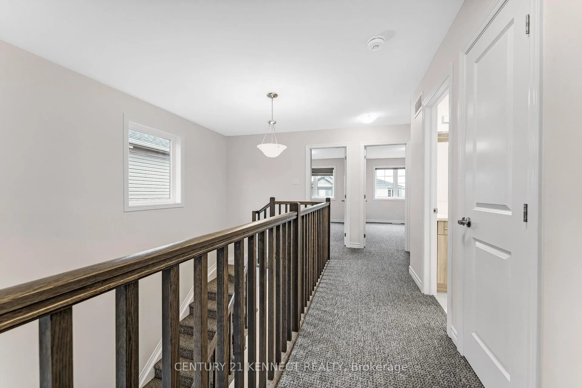 Photo 10 of 324 Ventoux Avenue, Ottawa, Notting Hill/Summerside — HOMEH
