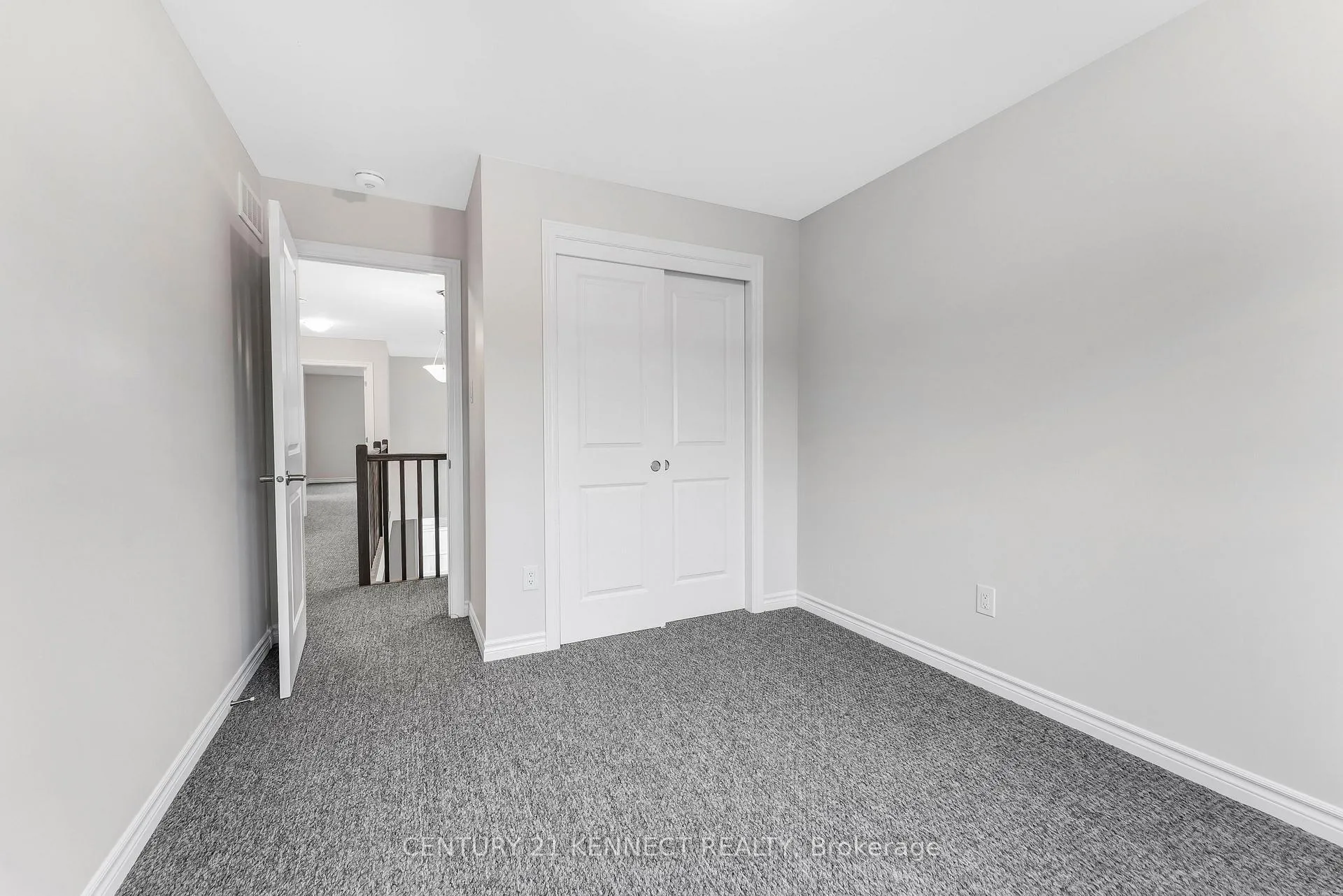 Photo 13 of 324 Ventoux Avenue, Ottawa, Notting Hill/Summerside — HOMEH