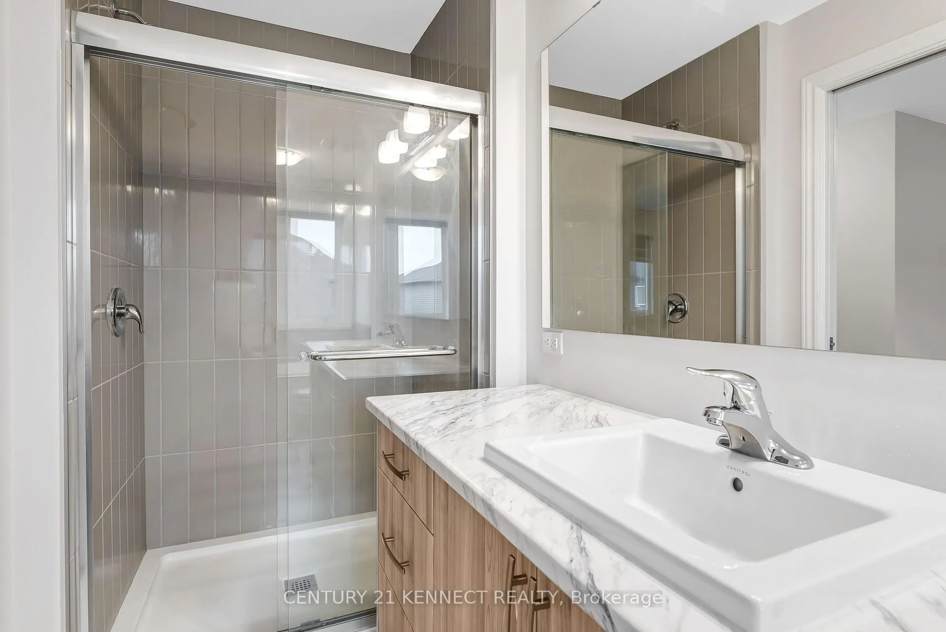 Photo 15 of 324 Ventoux Avenue, Ottawa, Notting Hill/Summerside — HOMEH