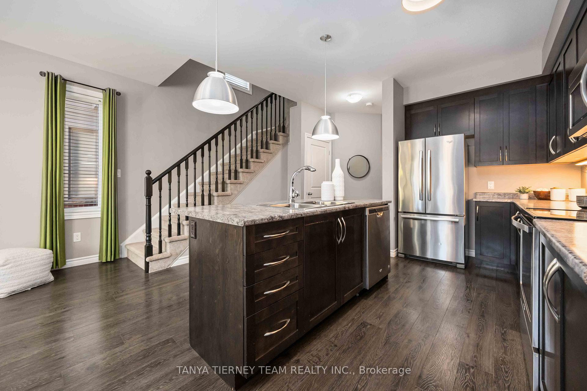 Photo 13 of 49 Ted Miller Crescent, Clarington, Bowmanville — HOMEH