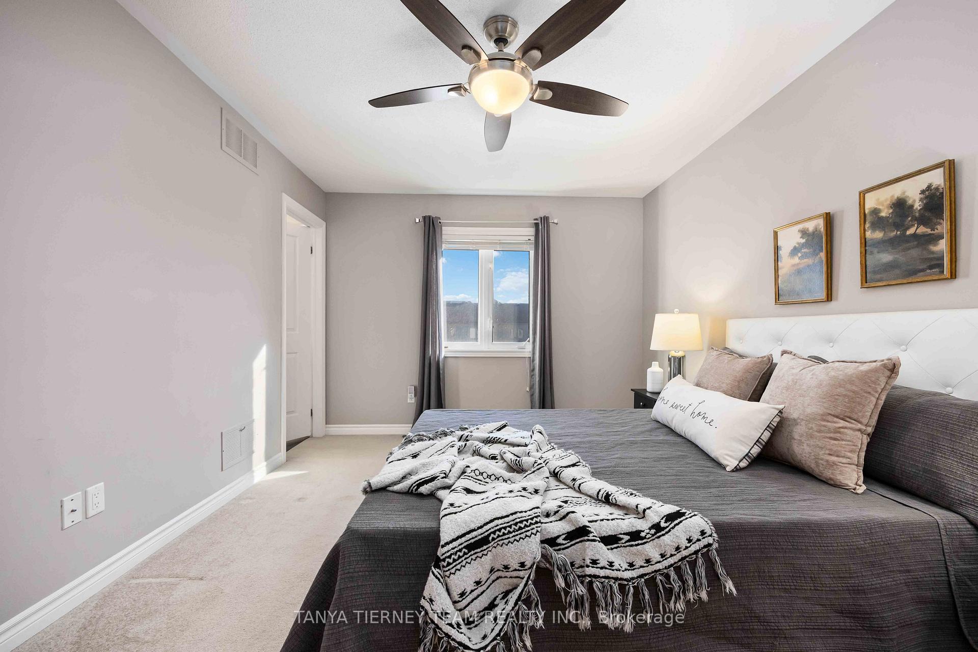 Photo 26 of 49 Ted Miller Crescent, Clarington, Bowmanville — HOMEH