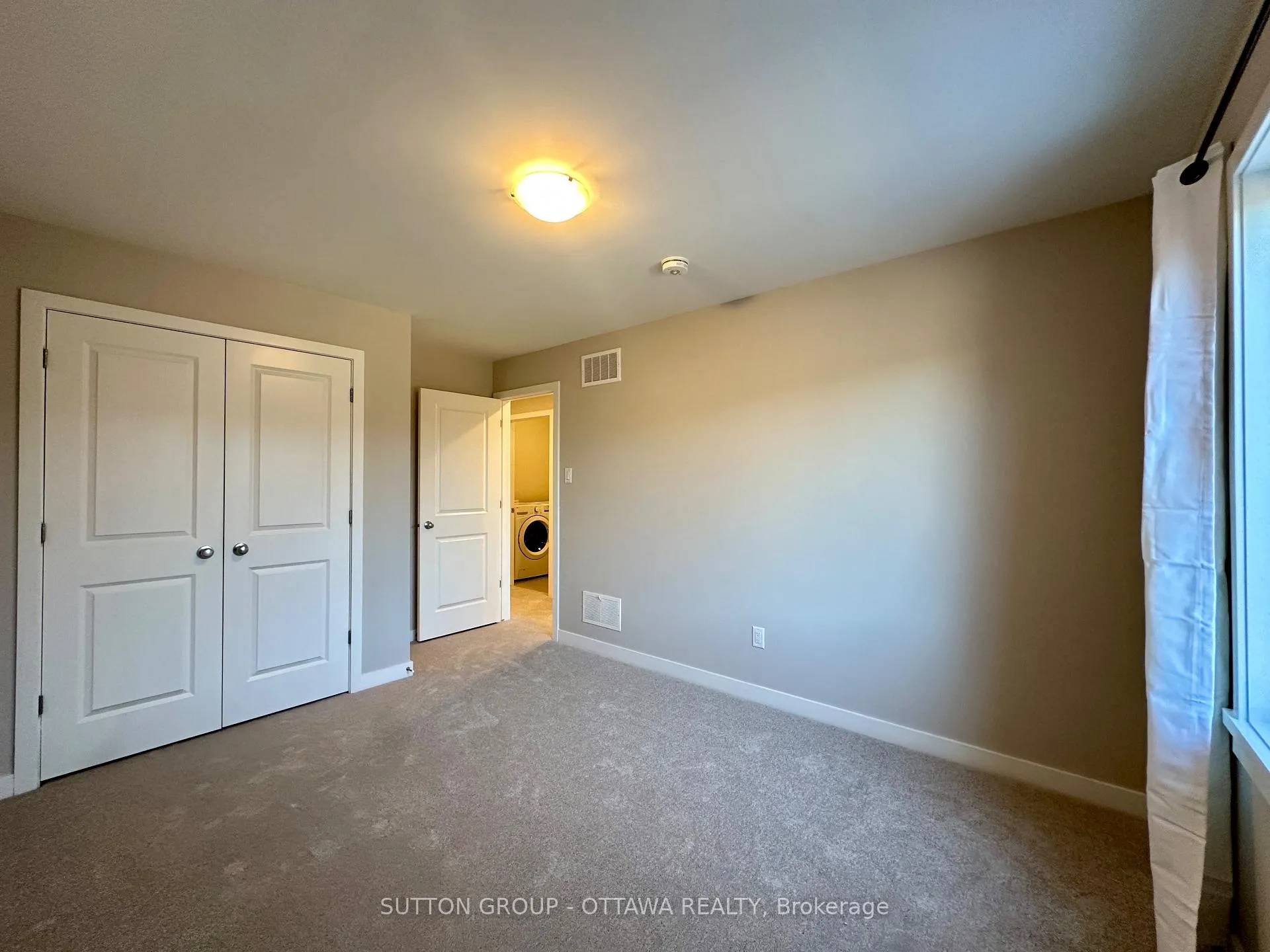 Photo 16 of 1047 Acoustic Way, Ottawa, Riverside South/Gloucester Glen — HOMEH