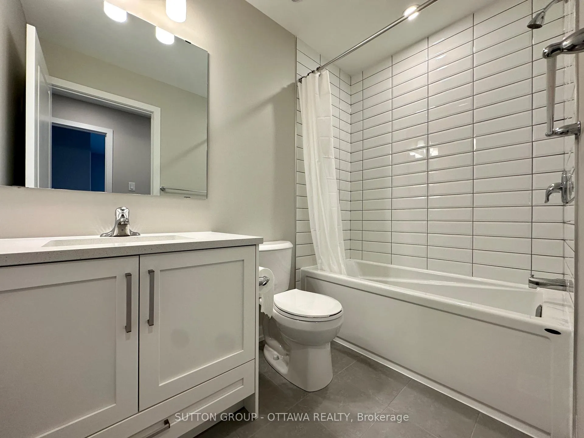 Photo 19 of 1047 Acoustic Way, Ottawa, Riverside South/Gloucester Glen — HOMEH