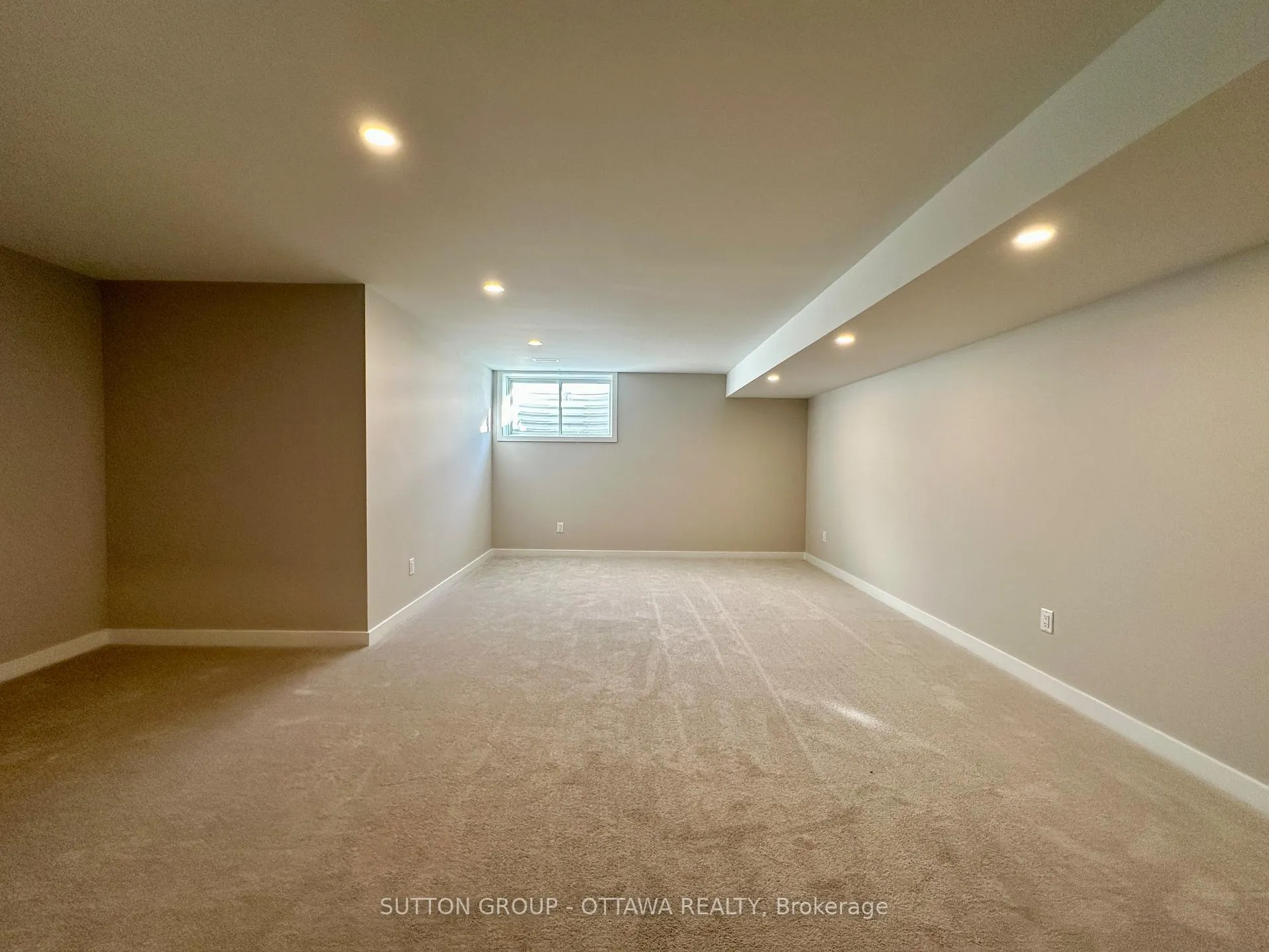 Photo 21 of 1047 Acoustic Way, Ottawa, Riverside South/Gloucester Glen — HOMEH