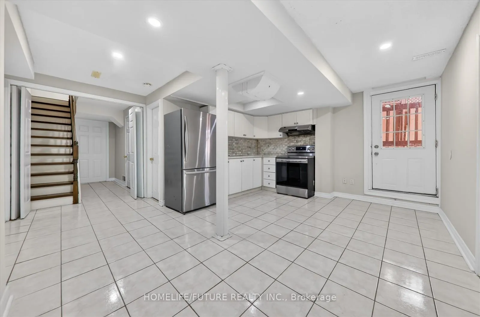 Photo 37 of 35 Tara Crescent, Markham, Cedarwood — HOMEH