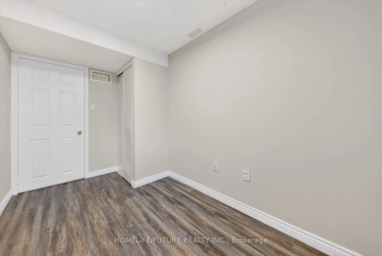 Photo 44 of 35 Tara Crescent, Markham, Cedarwood — HOMEH
