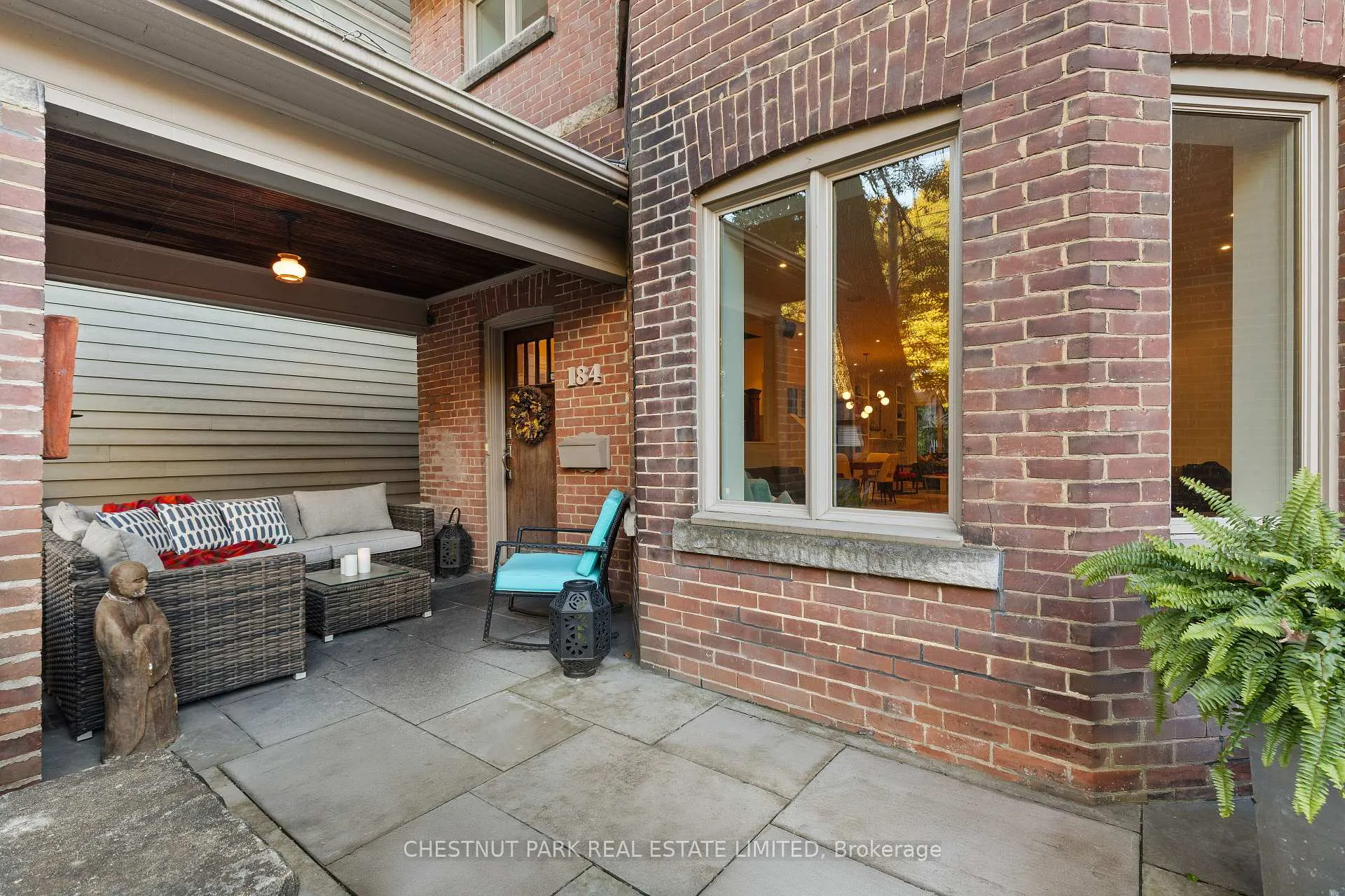 Photo 4 of 184 Neville Park Boulevard, Toronto, The Beaches — HOMEH