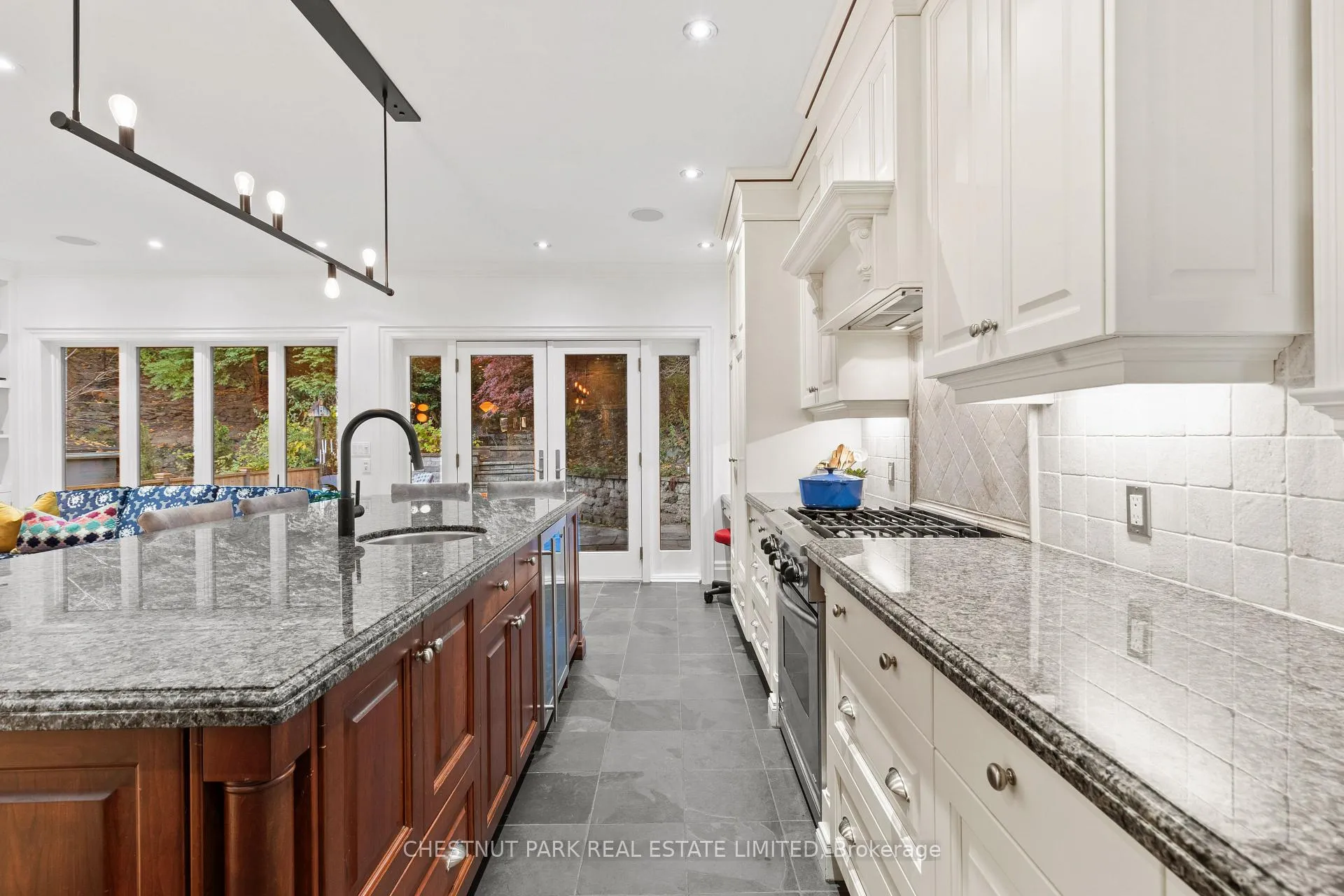 Photo 18 of 184 Neville Park Boulevard, Toronto, The Beaches — HOMEH