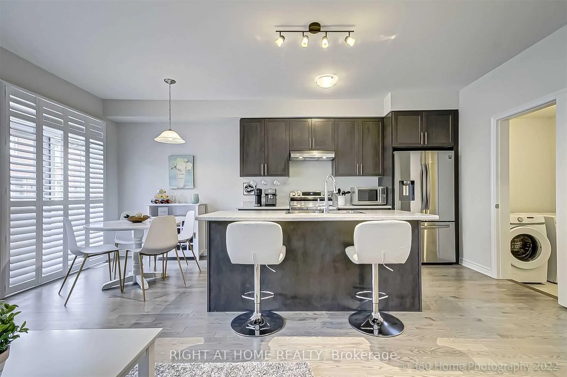 Photo 10 of 45 Sutcliffe Drive, Whitby, Rolling Acres — HOMEH
