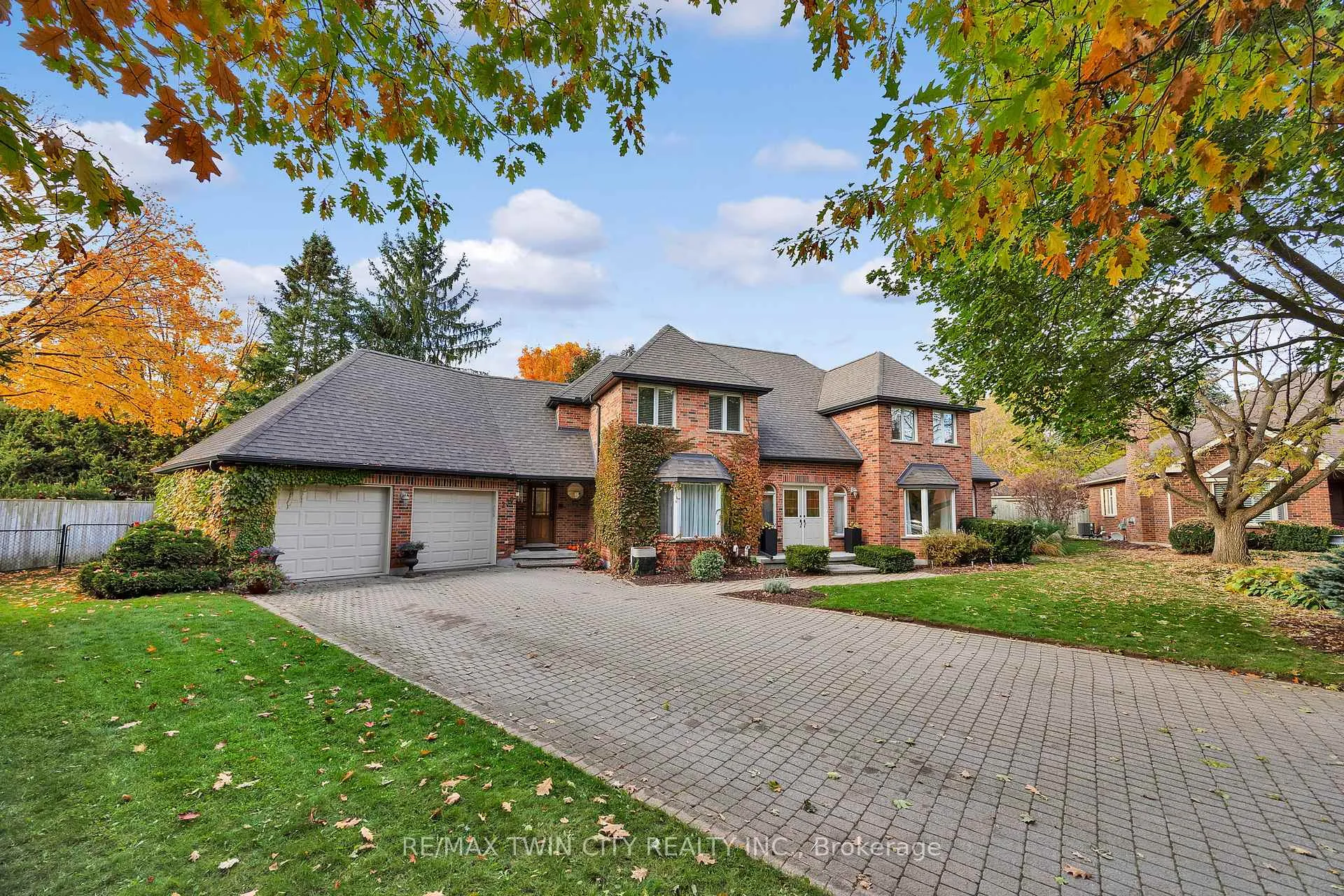 Front of 250 Grey Squirrel Place