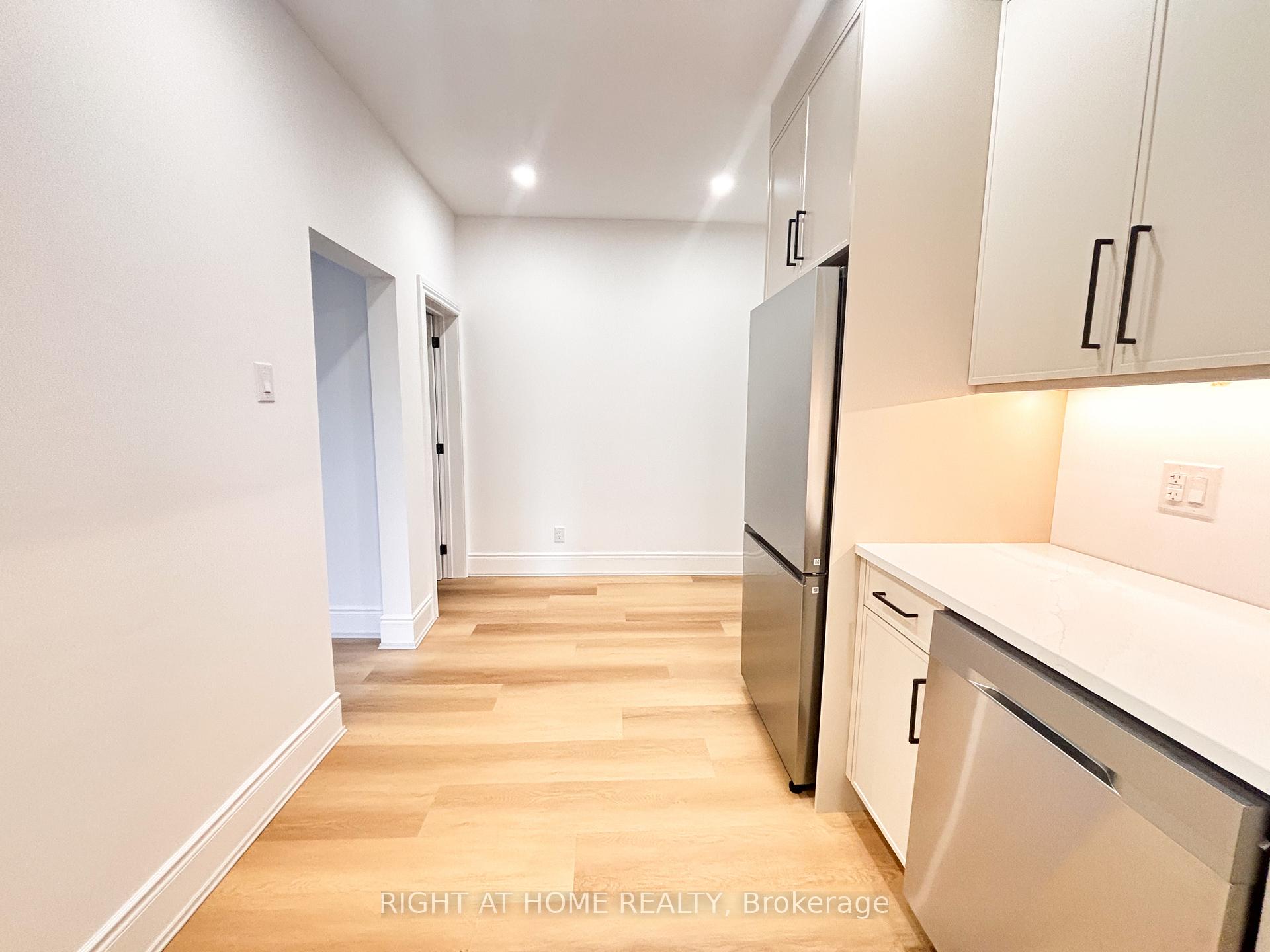 Photo 5 of 49 Roslyn Avenue, Ottawa, Old Ottawa South — HOMEH