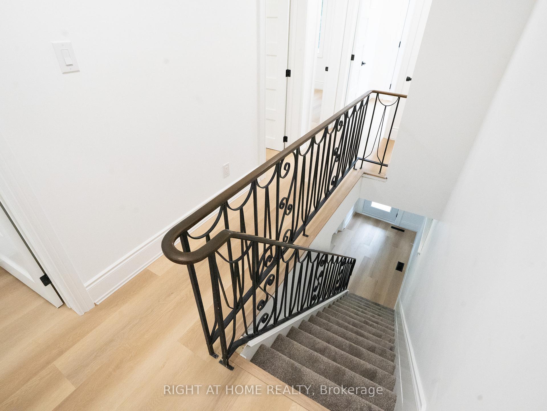 Photo 18 of 49 Roslyn Avenue, Ottawa, Old Ottawa South — HOMEH