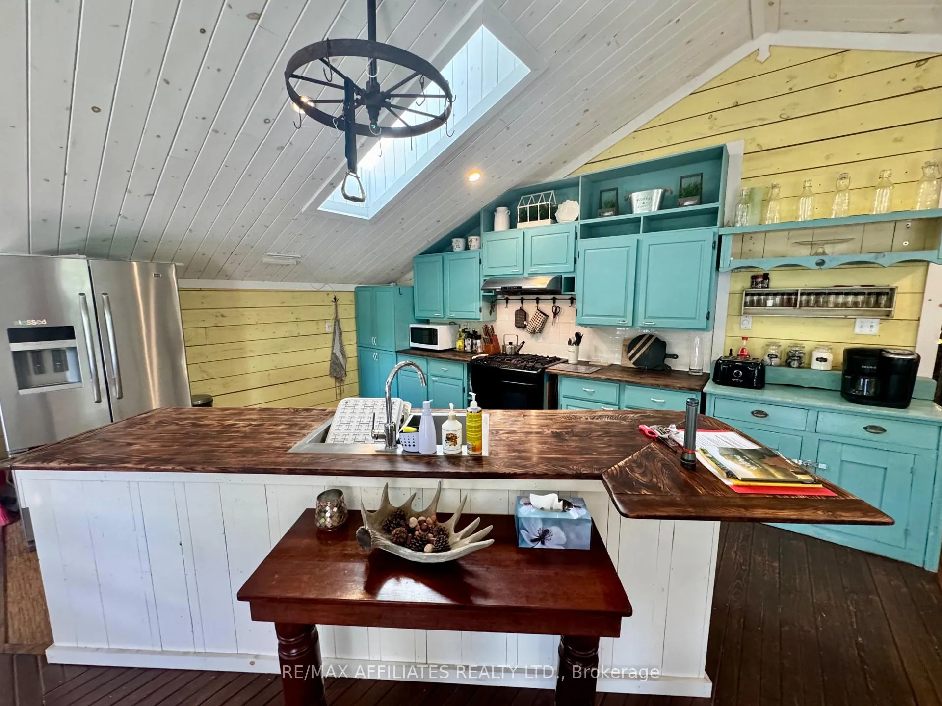 Photo 11 of 6828 511 Highway, Lanark Highlands, Lanark Highlands (Darling) Twp — HOMEH