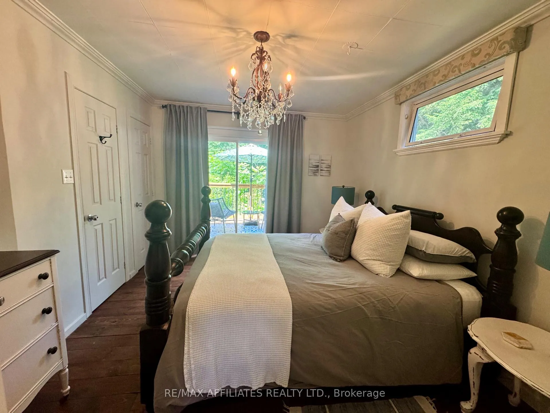 Photo 13 of 6828 511 Highway, Lanark Highlands, Lanark Highlands (Darling) Twp — HOMEH