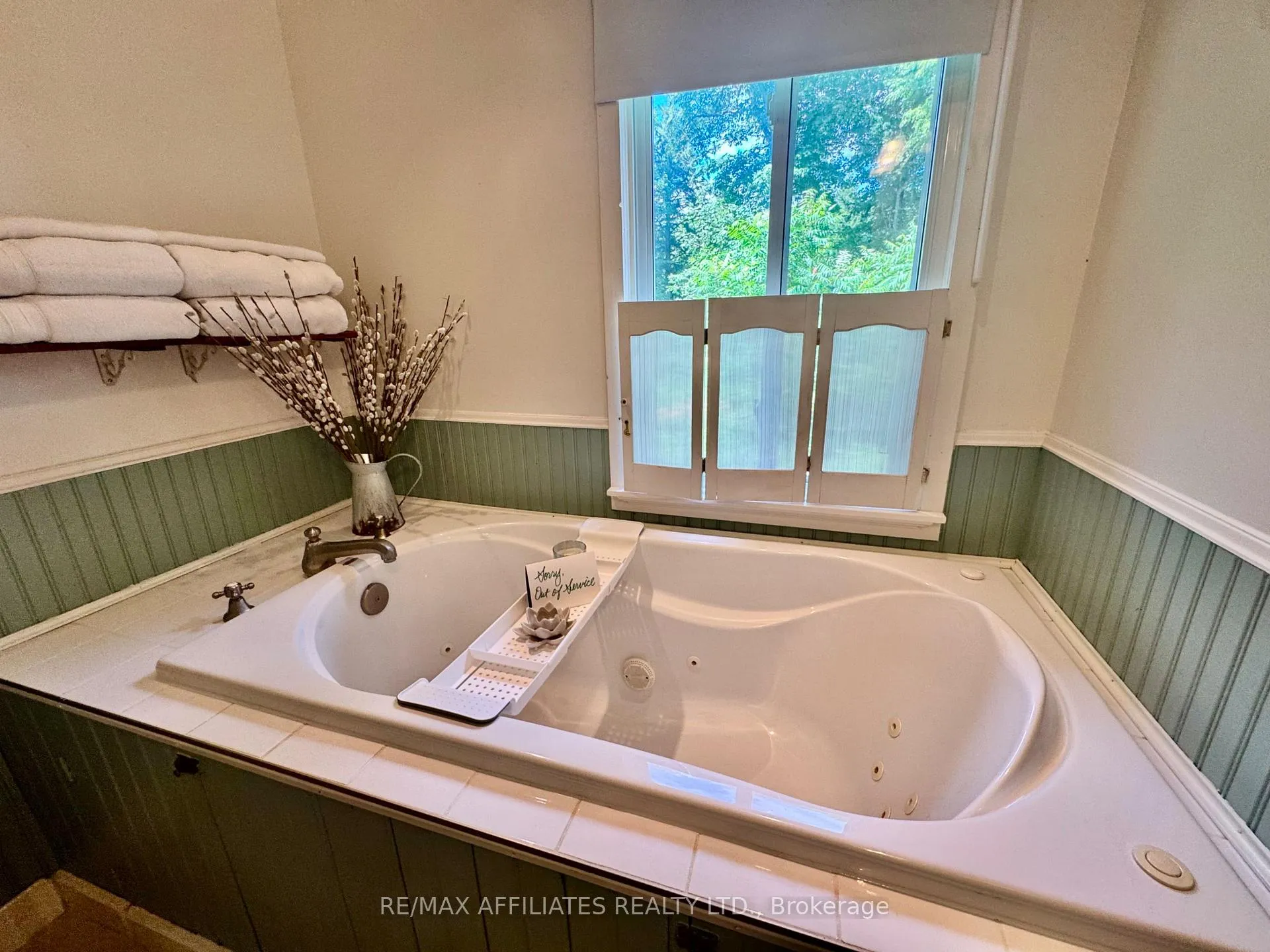 Photo 17 of 6828 511 Highway, Lanark Highlands, Lanark Highlands (Darling) Twp — HOMEH