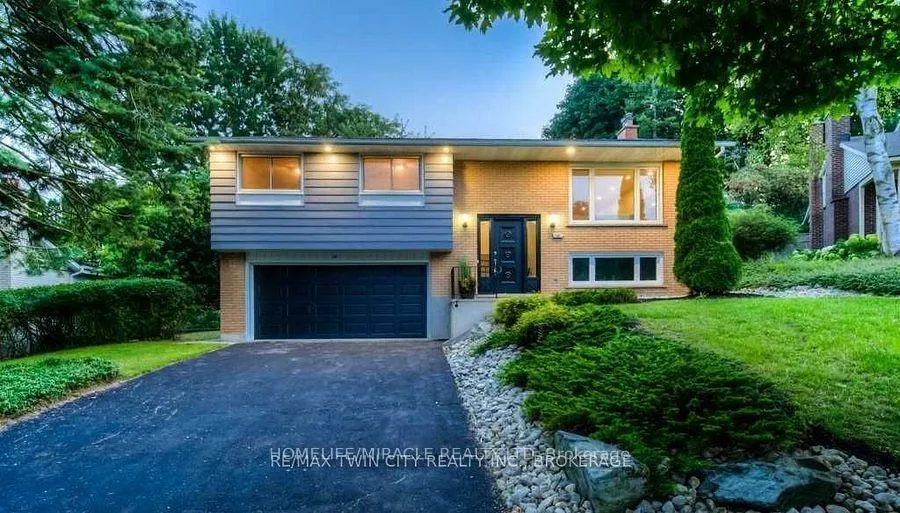 Photo 2 of 56 Cloverdale Crescent, Kitchener, Forest Hill — HOMEH