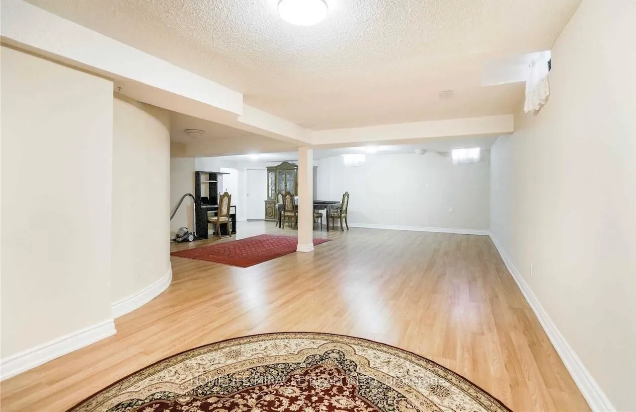 Photo 2 of 1804 Forestview Drive E, Pickering, Highbush — HOMEH