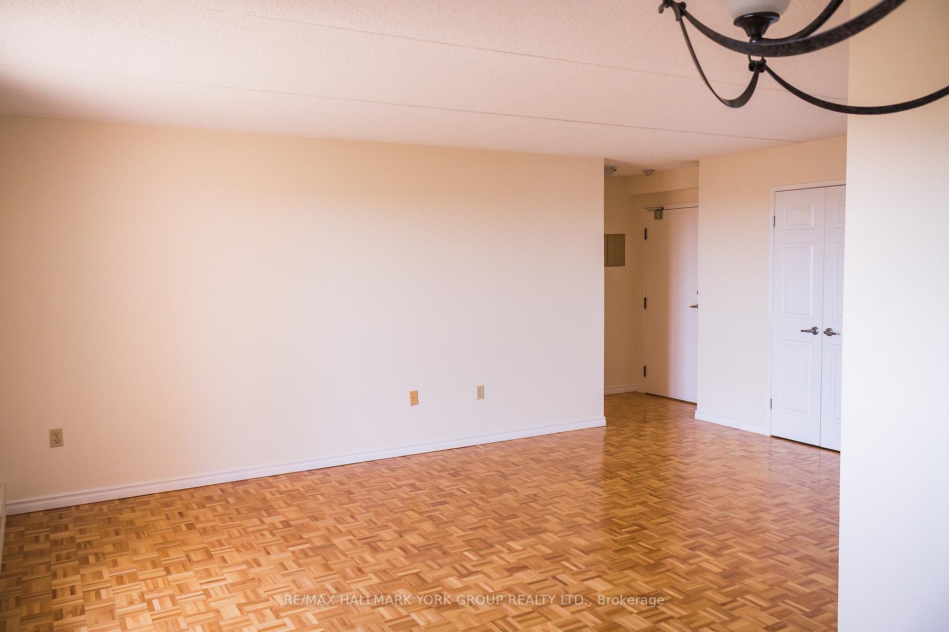 Photo 5 of Unit 610, 262 Rose Street, Barrie, Wellington — HOMEH