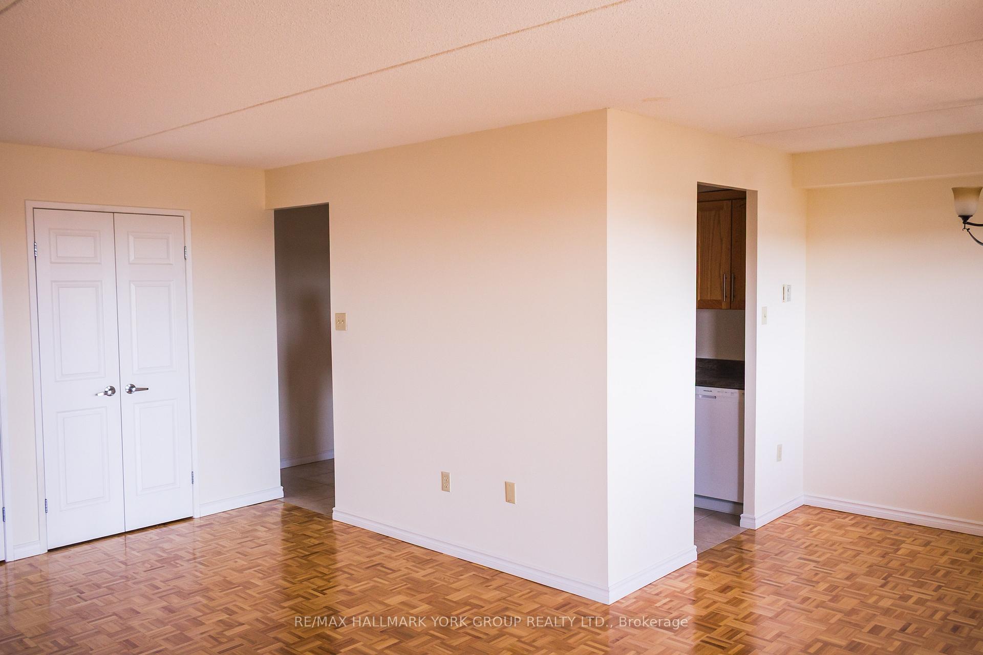 Photo 8 of Unit 610, 262 Rose Street, Barrie, Wellington — HOMEH