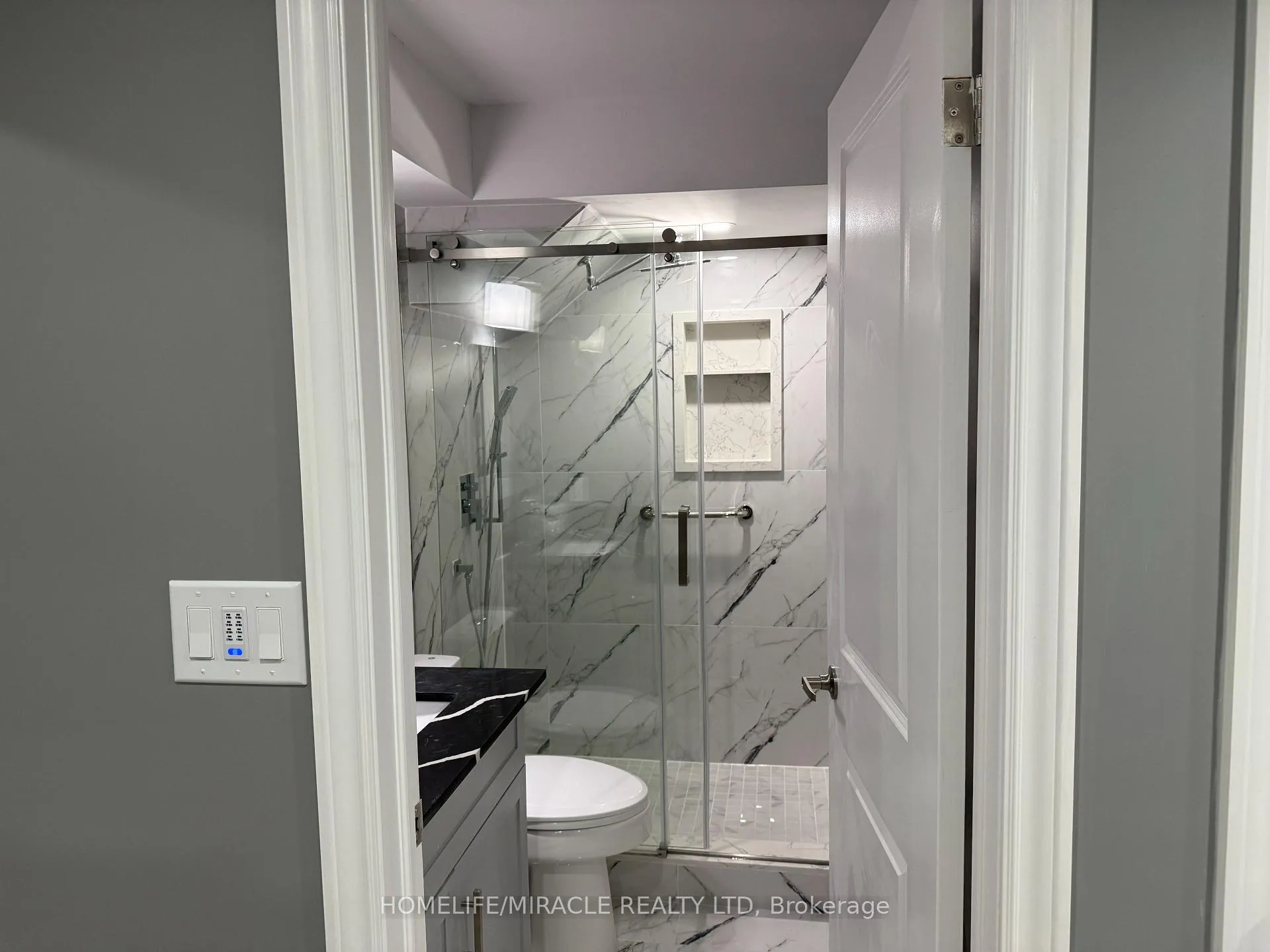 Photo 7 of Unit Lower, 7 Louise Crescent, Whitby, Rural Whitby — HOMEH