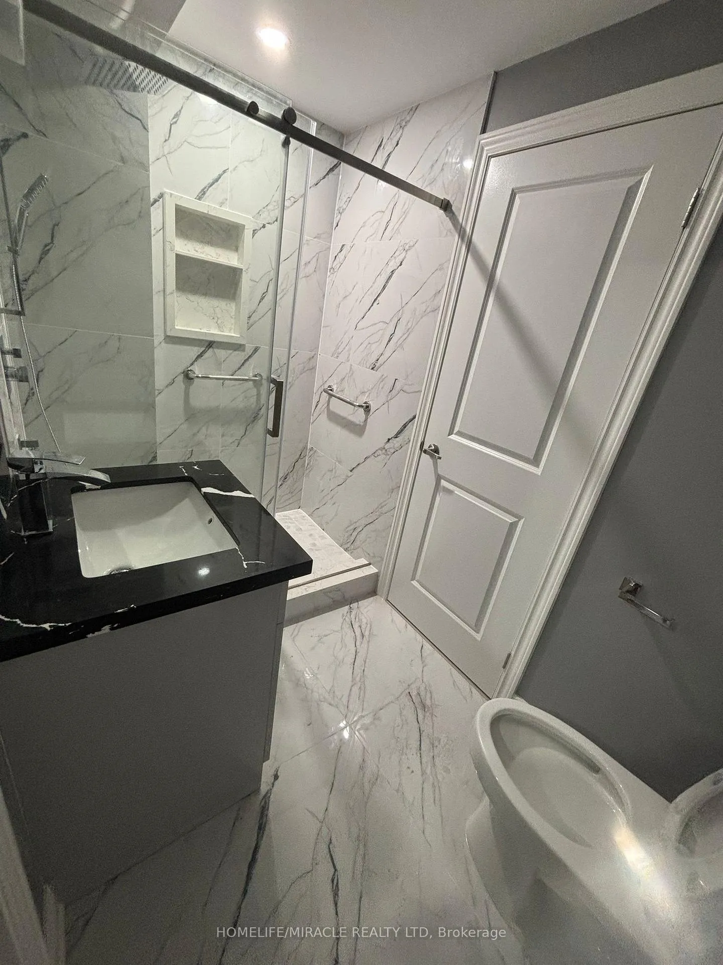 Photo 16 of Unit Lower, 7 Louise Crescent, Whitby, Rural Whitby — HOMEH