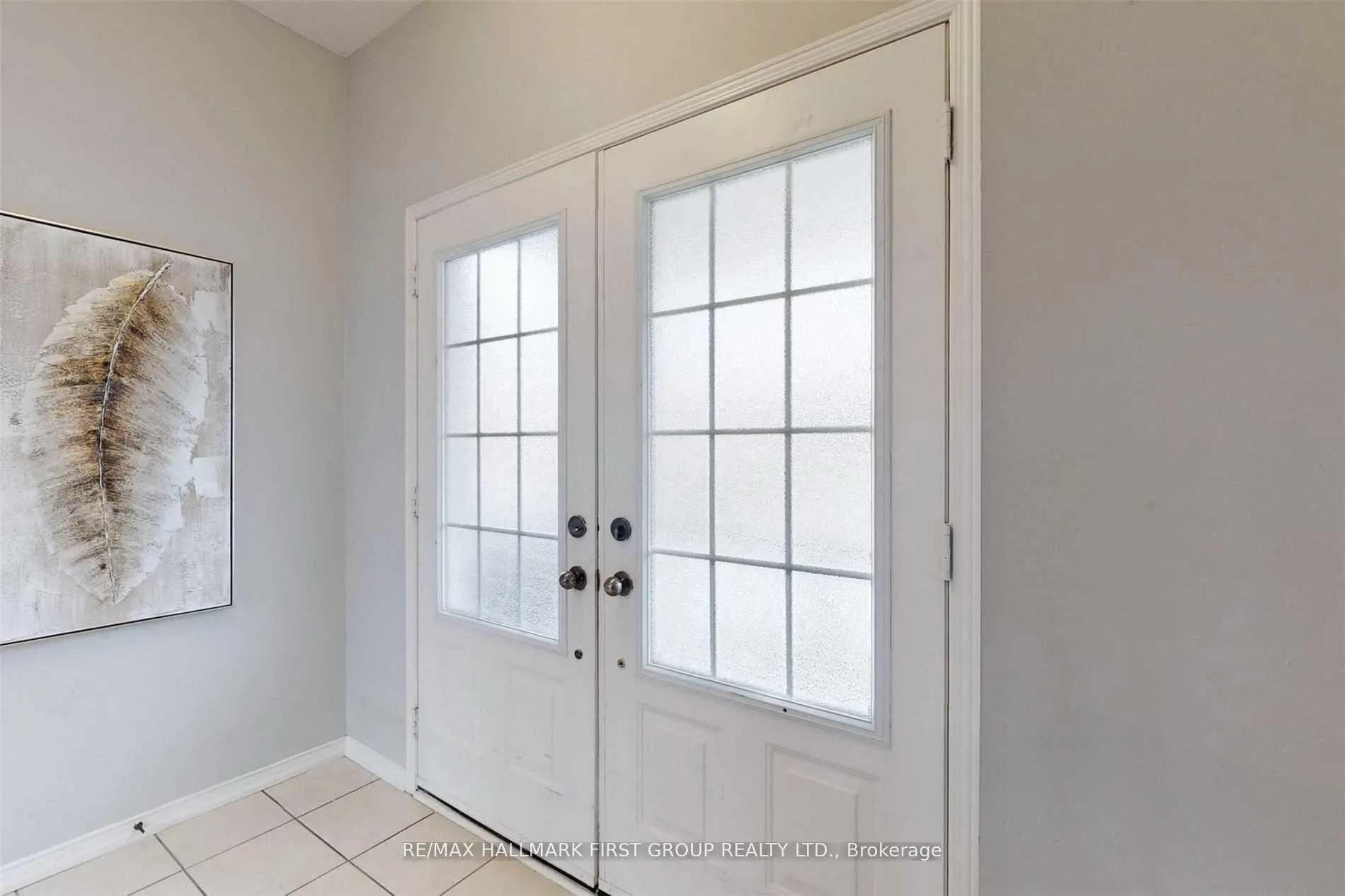 Photo 12 of 136 Goss Lane, Ajax, Central East — HOMEH