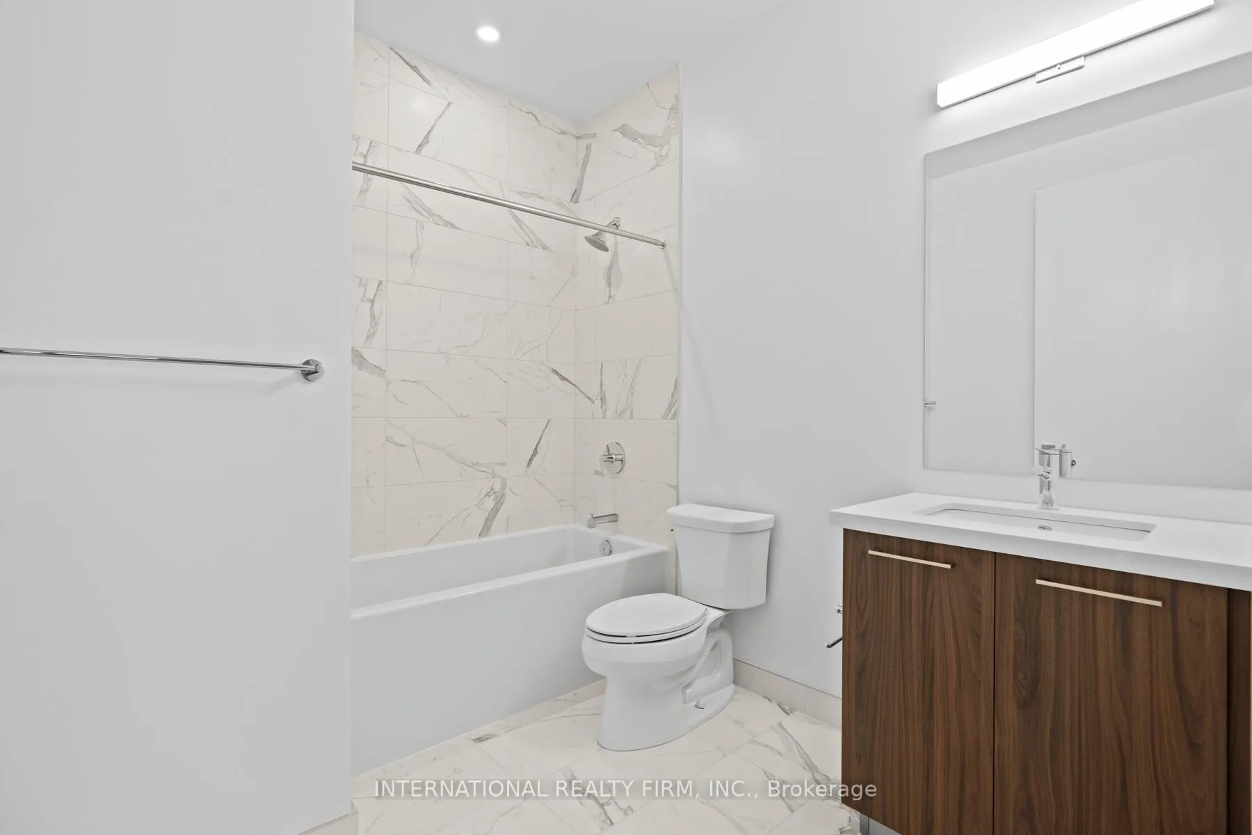 Photo 7 of Unit 209, 33 Frederick Todd Way, Toronto, Thorncliffe Park — HOMEH