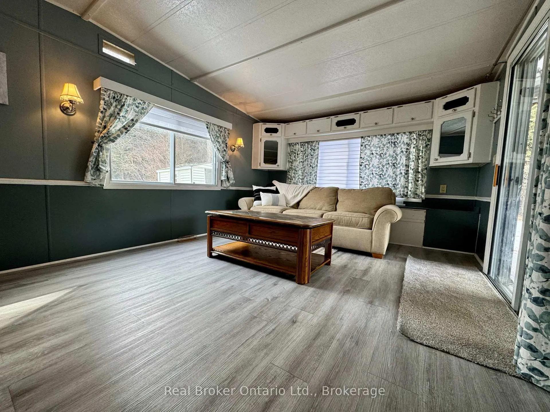Photo 10 of Unit 159, 580 Beaver Creek Road, Waterloo — HOMEH
