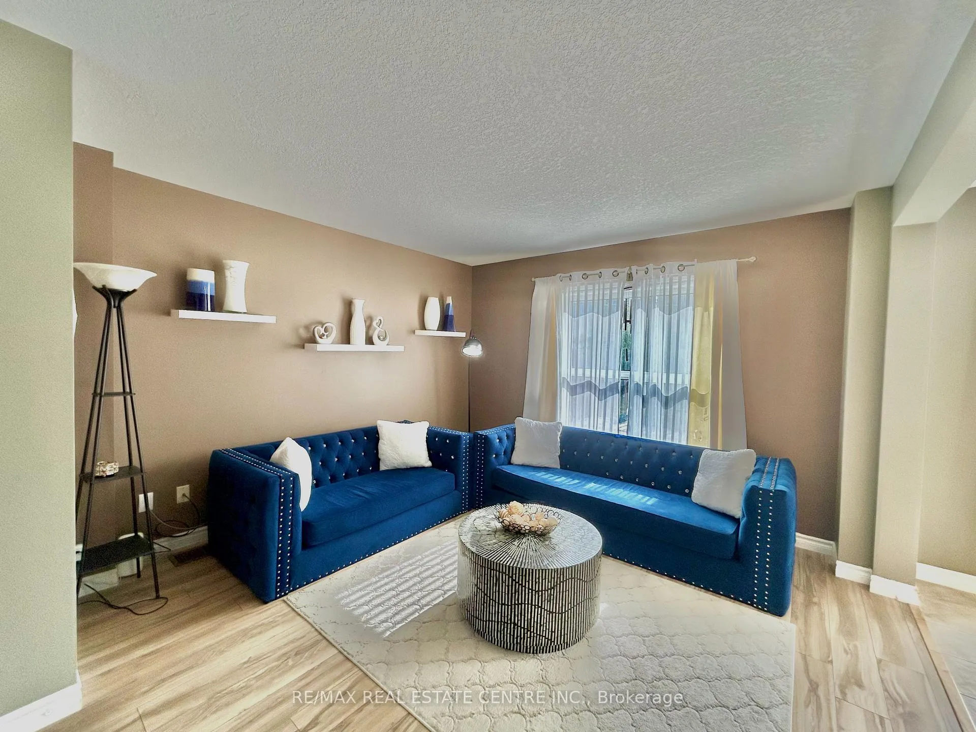 Photo 3 of 122 Marion Street, Shelburne — HOMEH