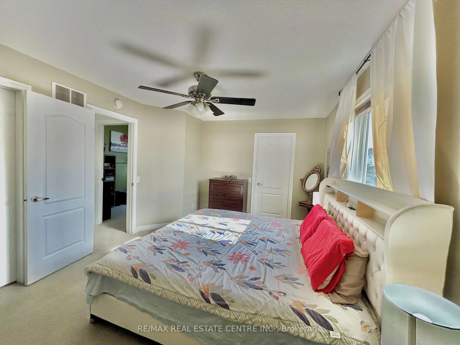 Photo 7 of 122 Marion Street, Shelburne — HOMEH