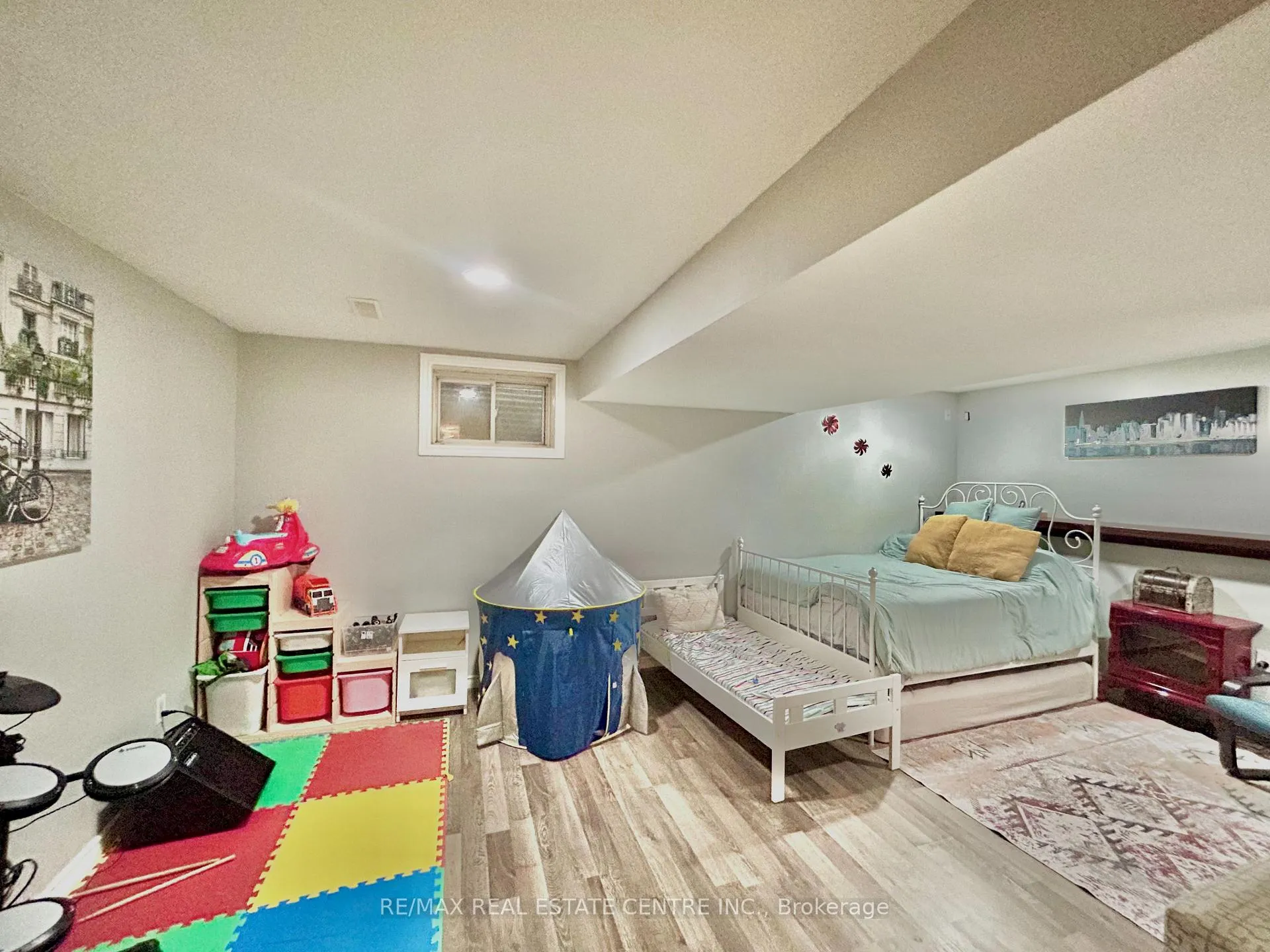 Photo 8 of 122 Marion Street, Shelburne — HOMEH