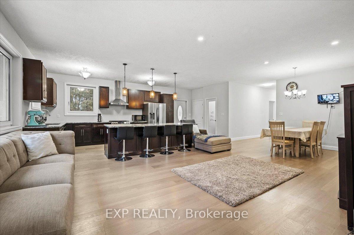 Photo 19 of 308 Governors Road E, Brant, Paris — HOMEH