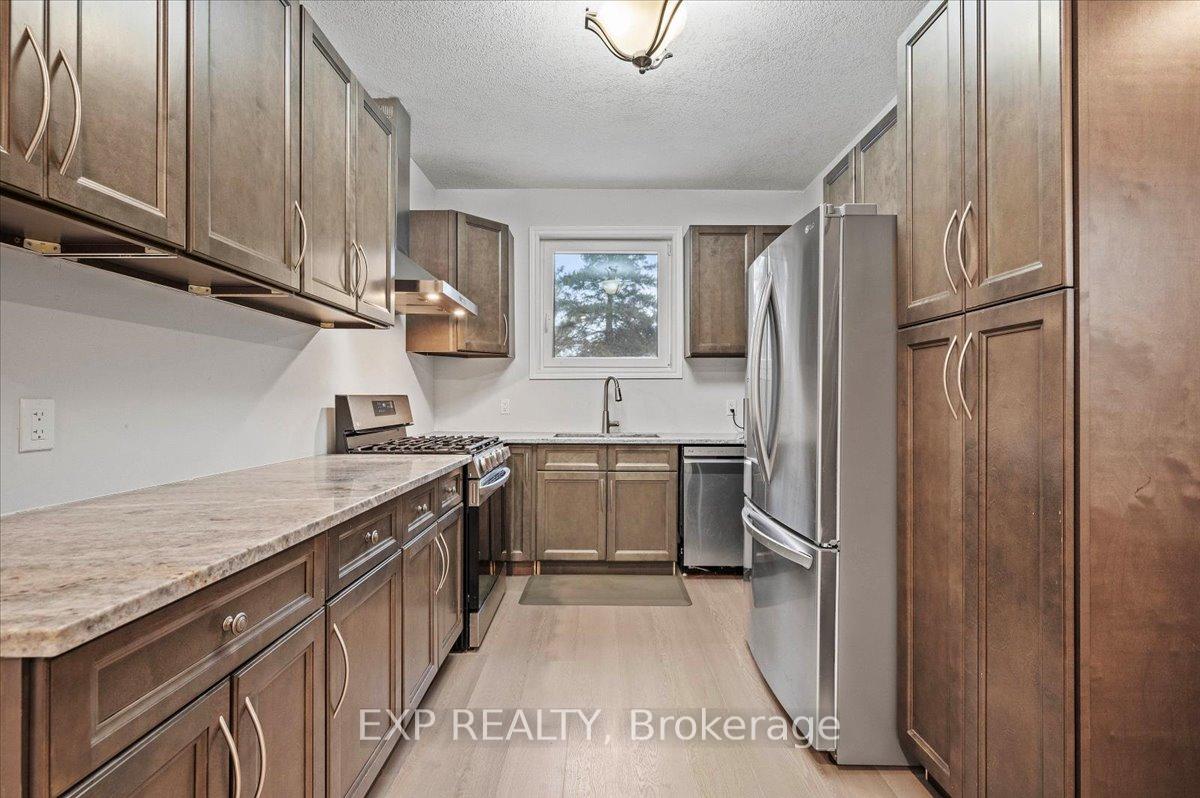 Photo 27 of 308 Governors Road E, Brant, Paris — HOMEH