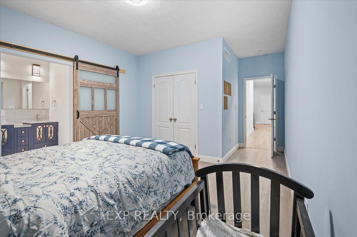 Photo 32 of 308 Governors Road E, Brant, Paris — HOMEH
