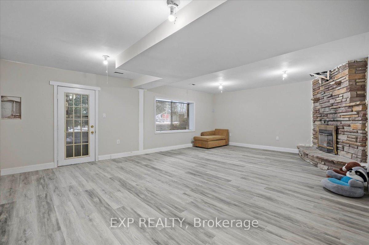 Photo 36 of 308 Governors Road E, Brant, Paris — HOMEH