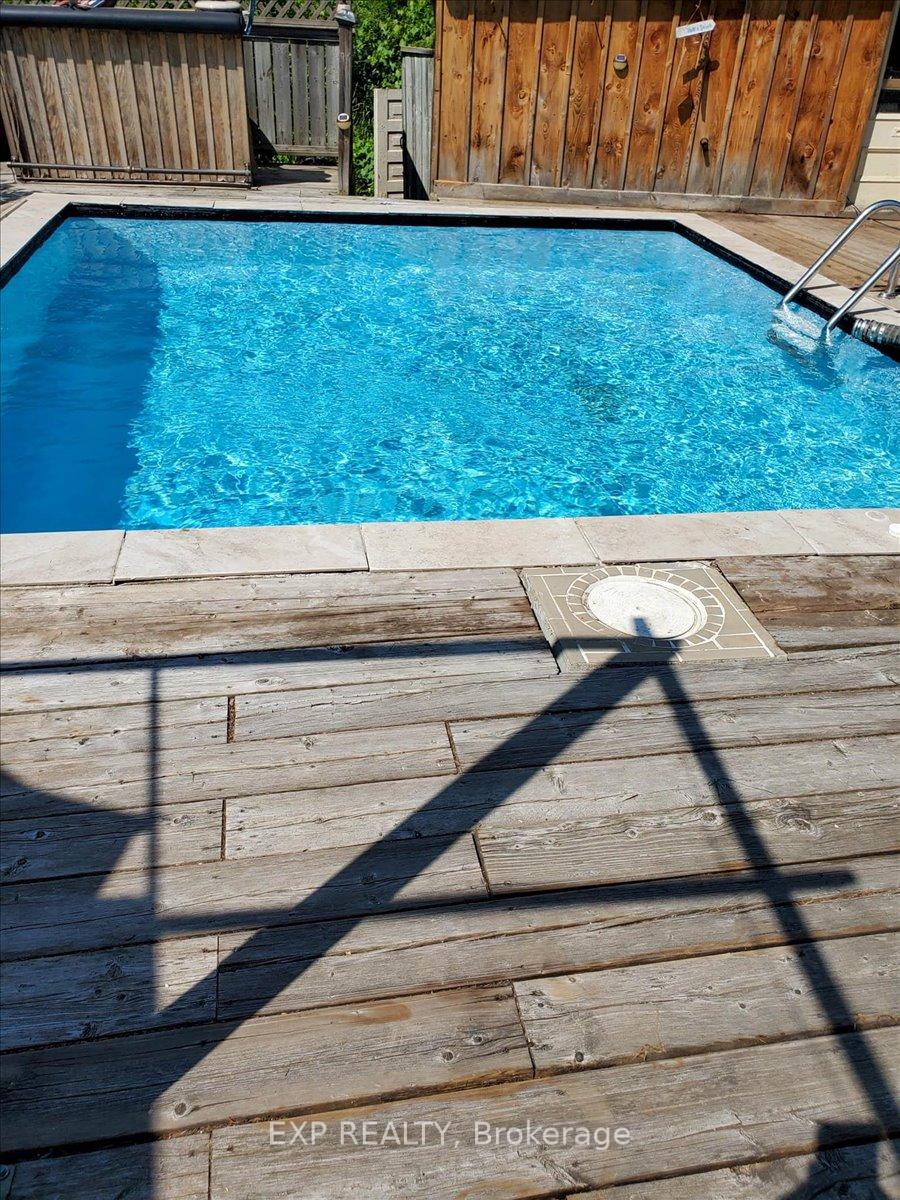 Photo 40 of 308 Governors Road E, Brant, Paris — HOMEH