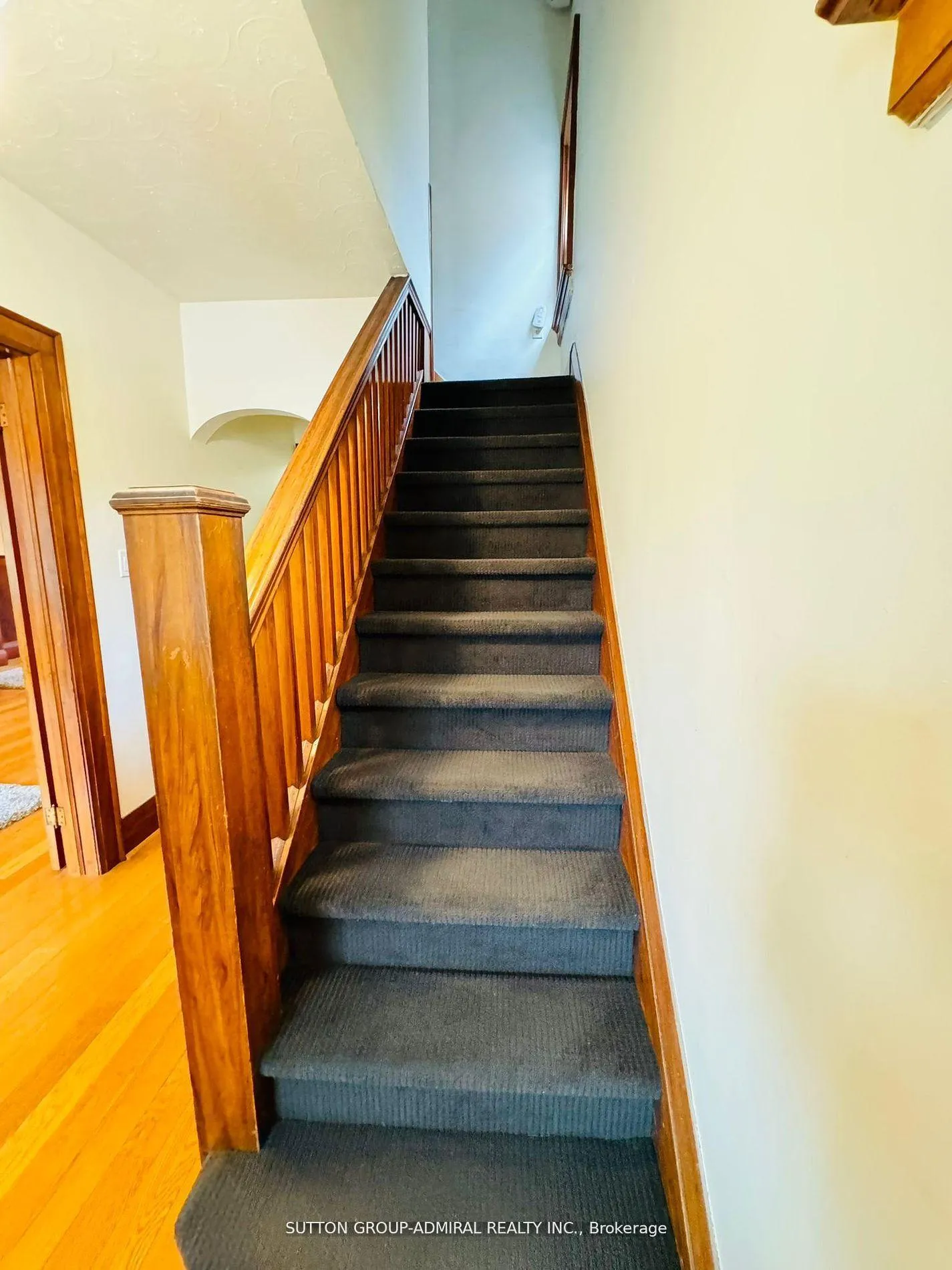 Photo 8 of 52 Lawrence Avenue E, Toronto, Lawrence Park North — HOMEH