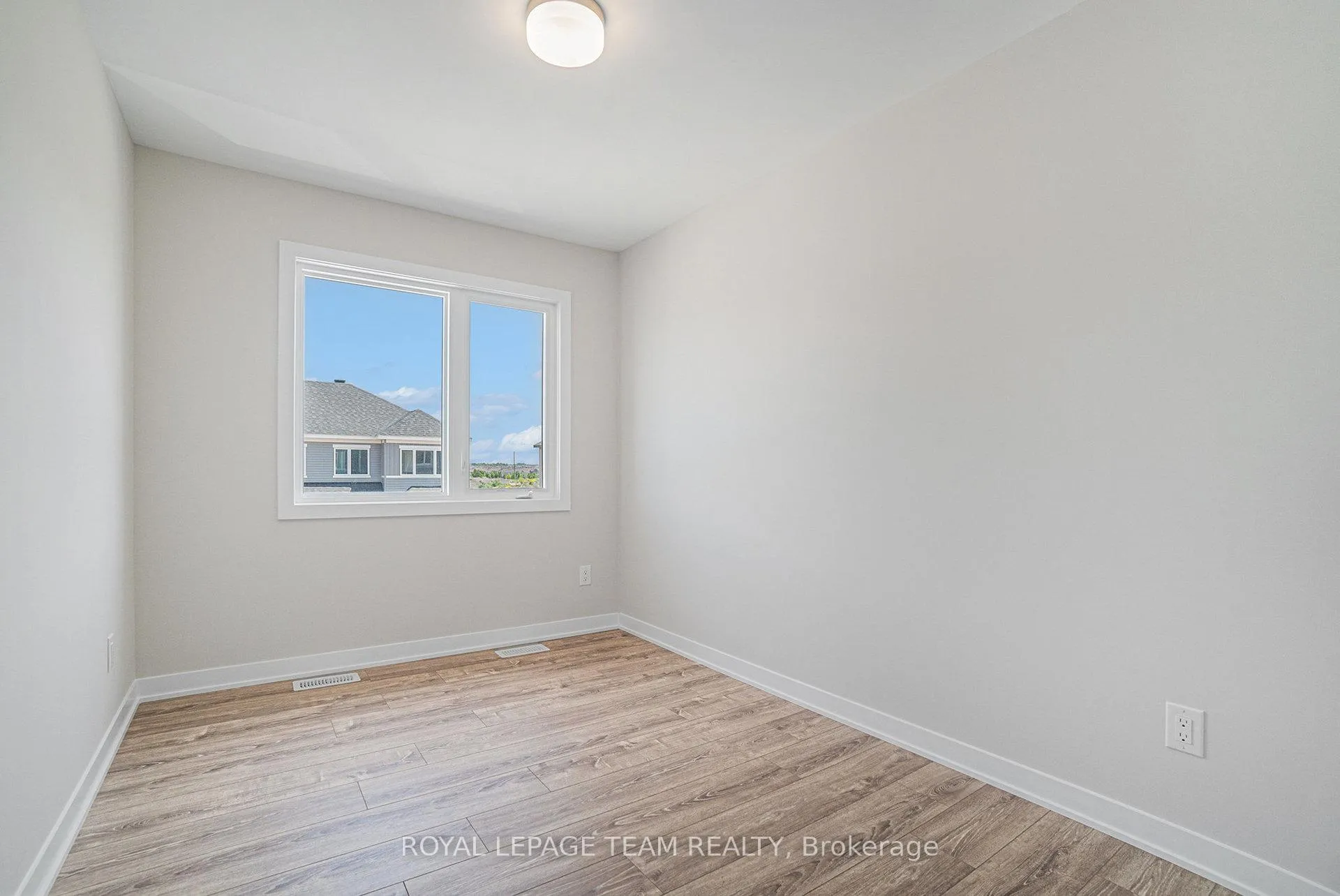 Photo 17 of 850 Andesite Terrace N, Ottawa, Barrhaven - Half Moon Bay — HOMEH